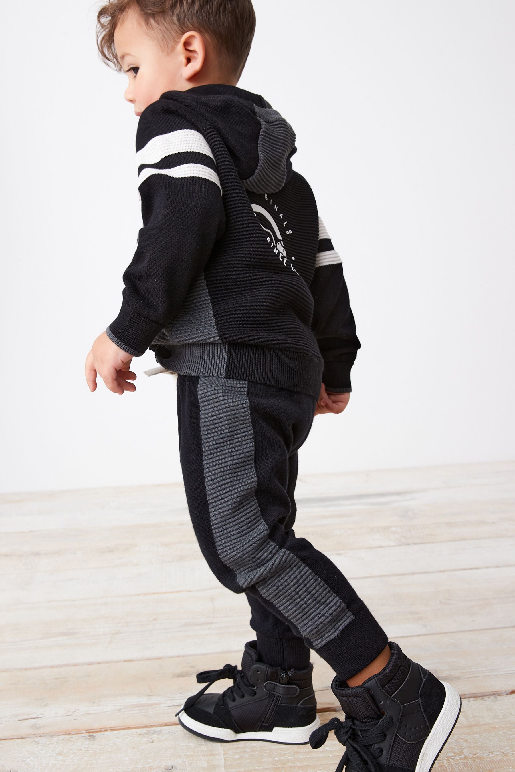 Monochrome Knitted Ripple Hoody Set (3mths-7yrs)