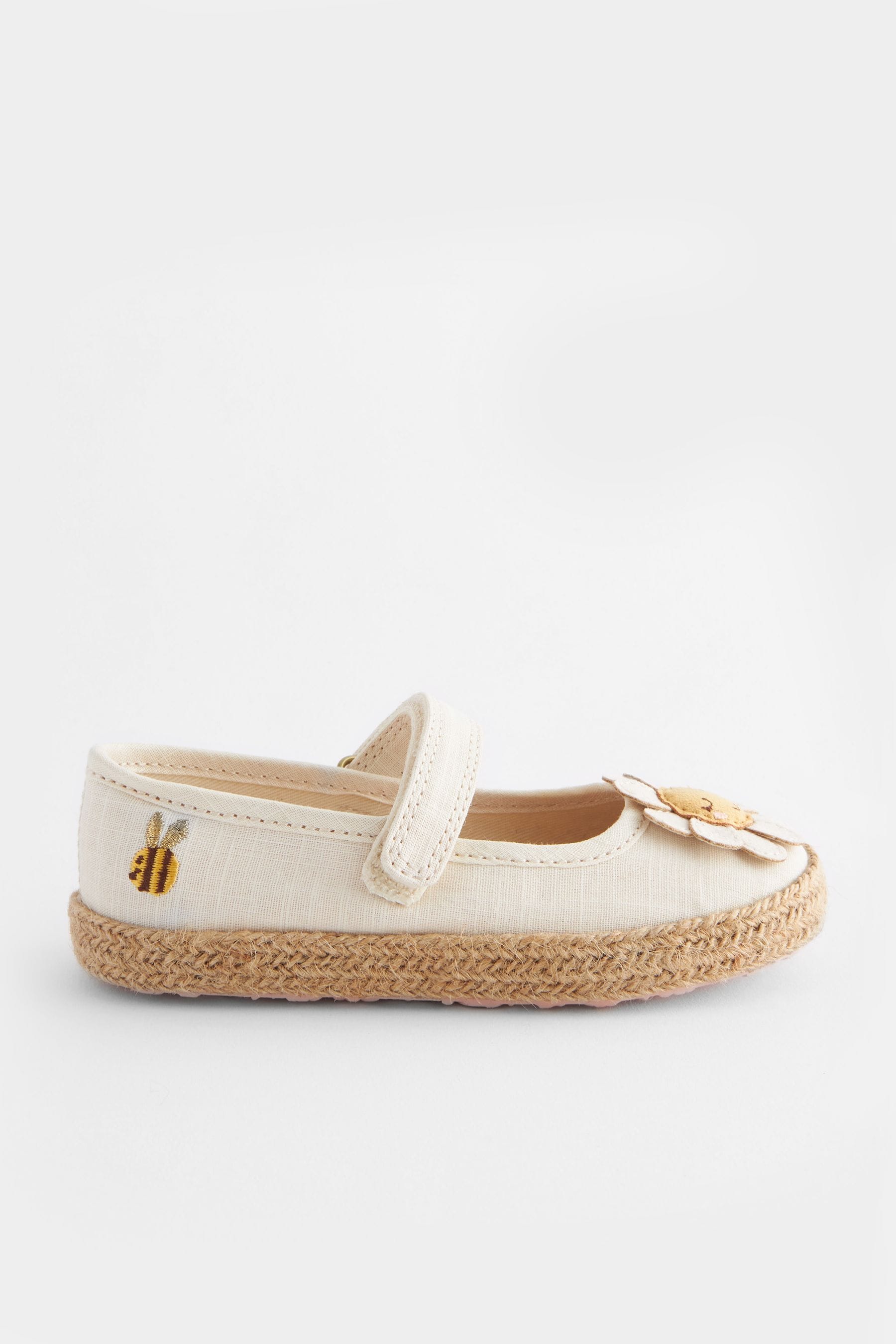 White Daisy Mary Jane Shoes