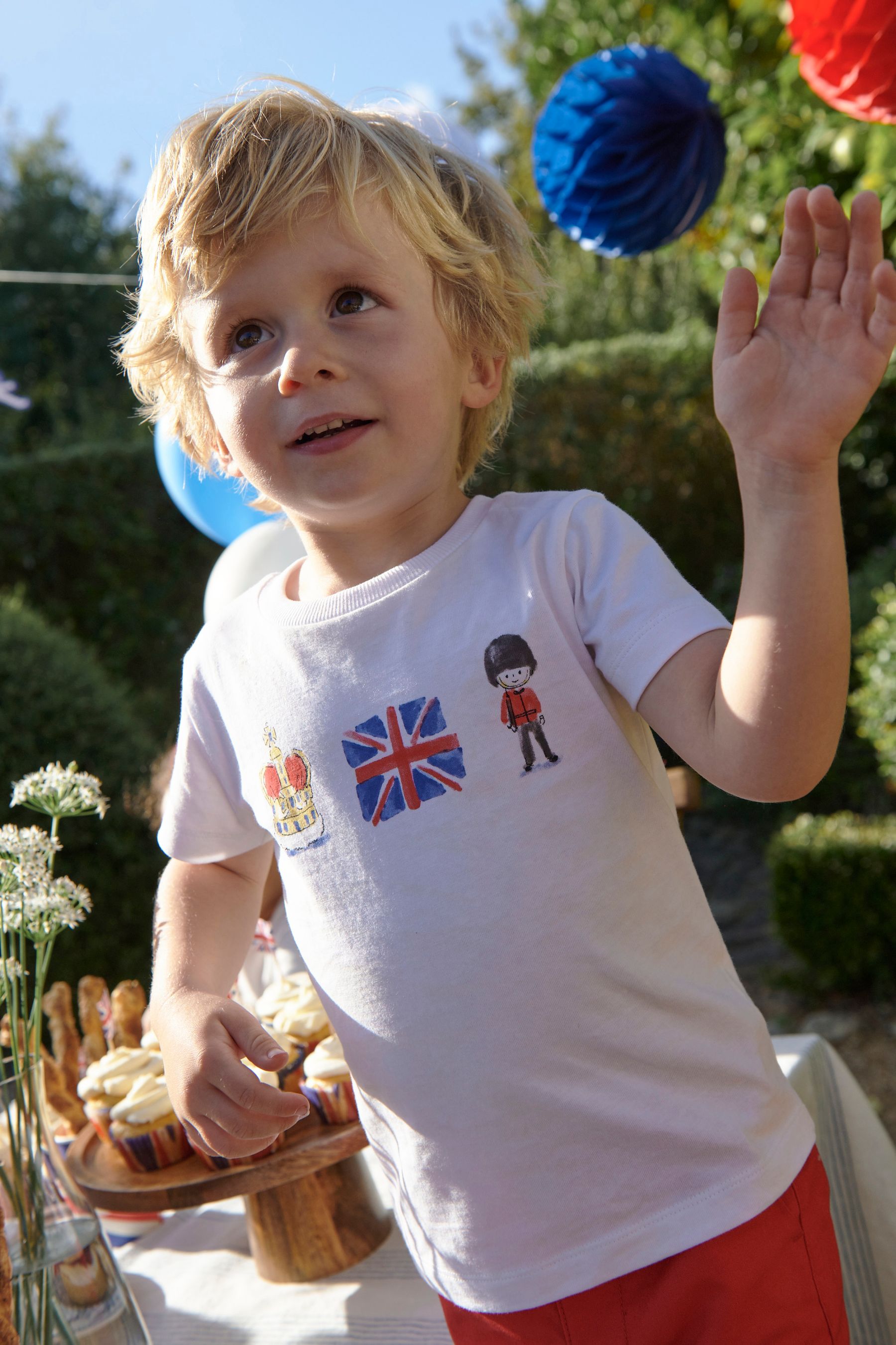 White London Short Sleeve T-Shirt (3mths-7yrs)