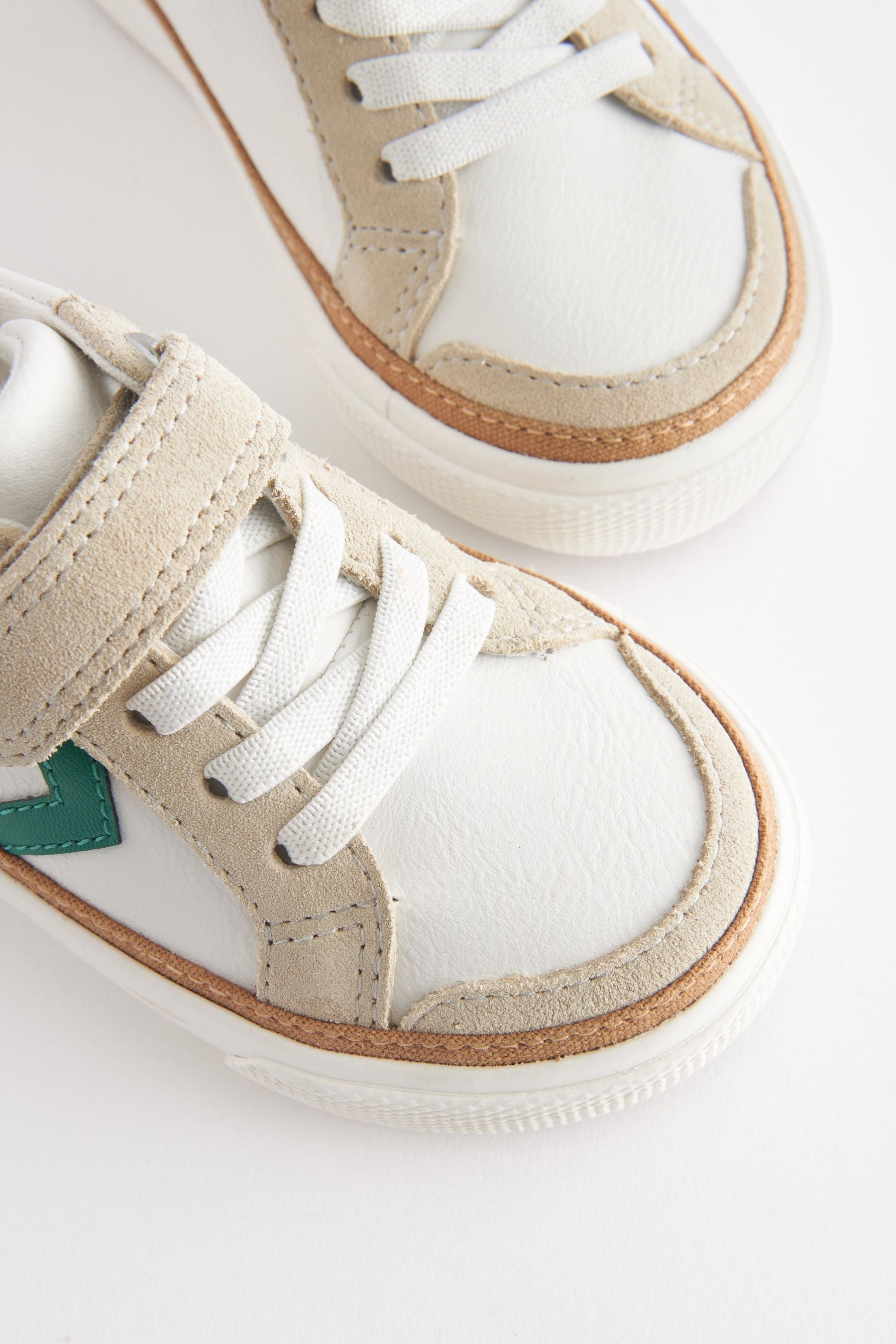 White/Green Touch Fastening Chevron Trainers