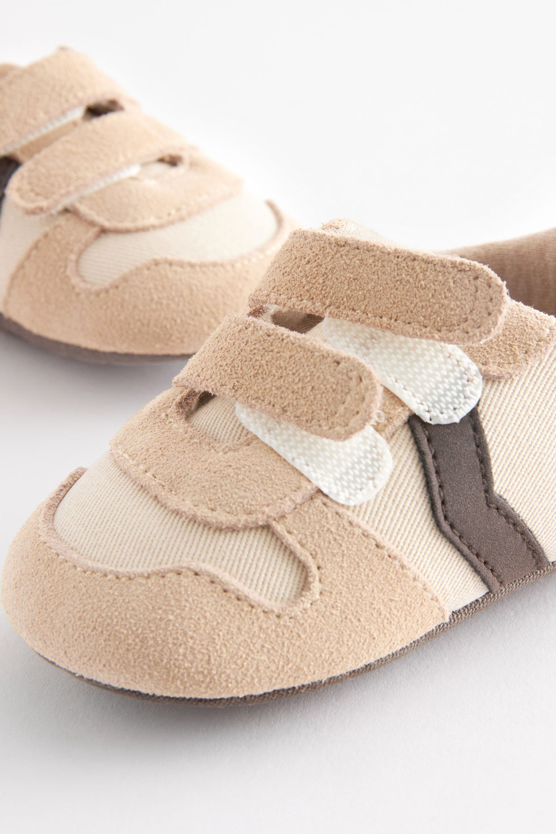 Stone Natural Touch Fastening  Baby Pram Trainers (0-24mths)