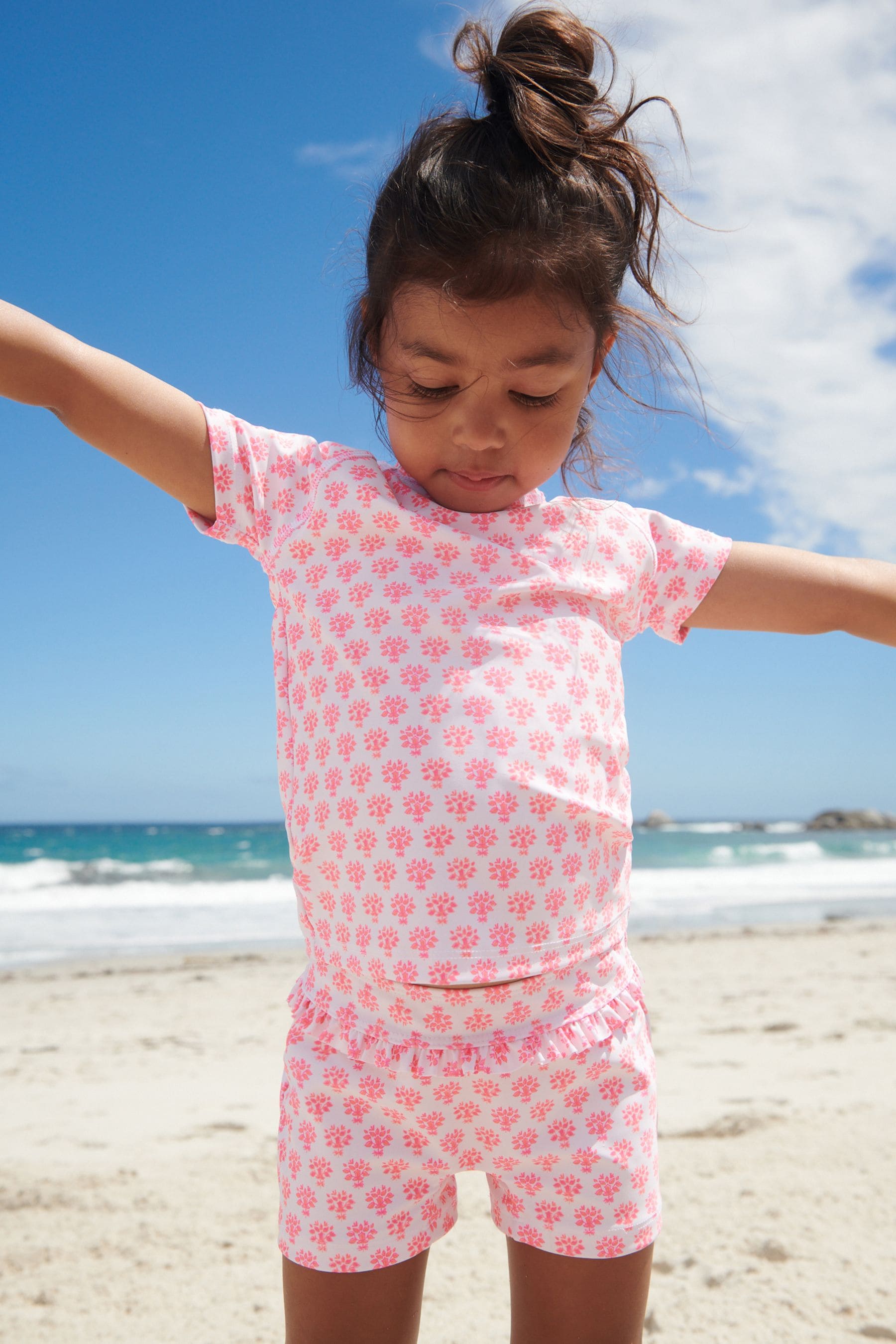 Fluro Pink/White 2 Piece Sunsafe Swimset (3mths-7yrs)