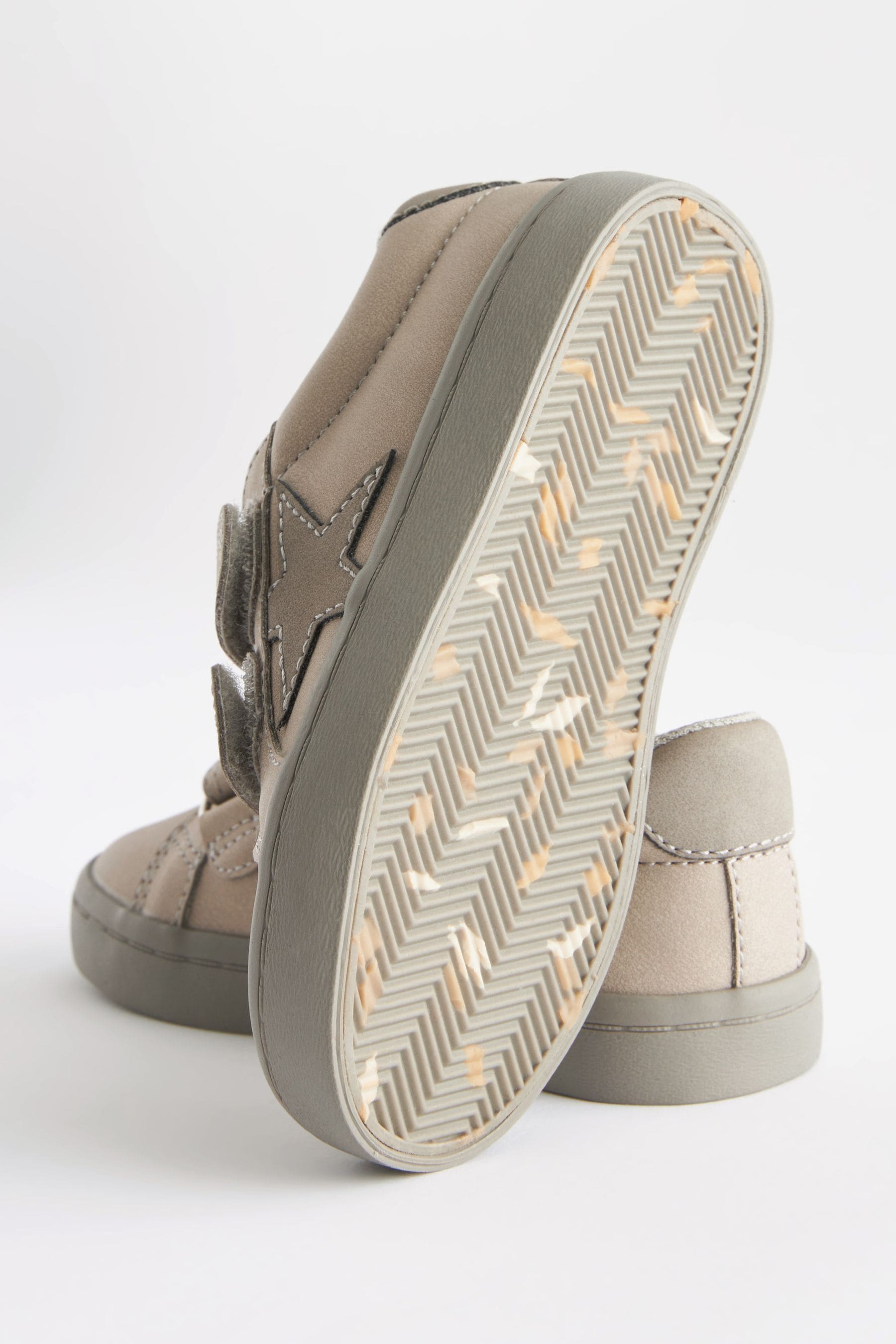 Neutral Star Touch Fastening Trainers