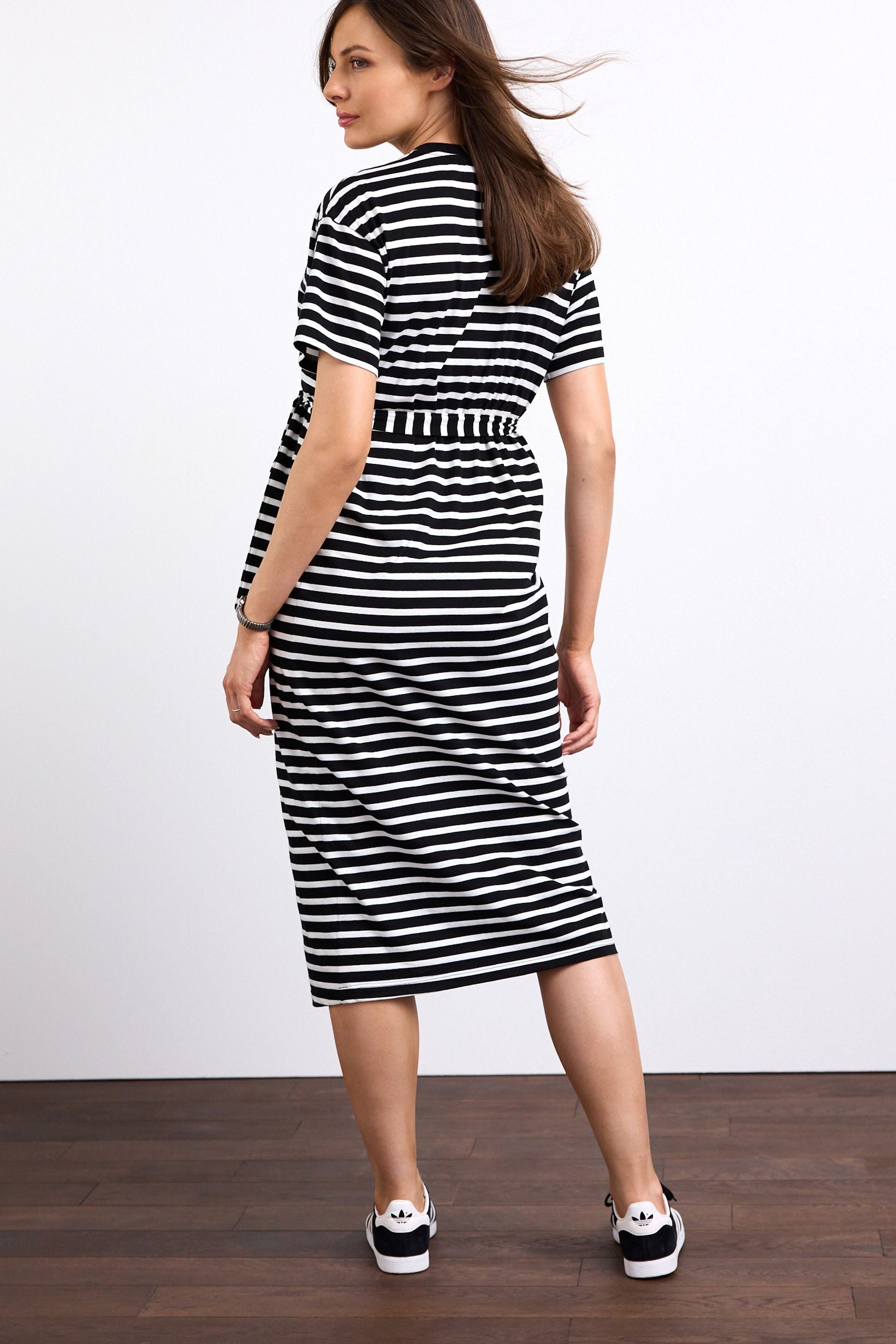 Black and White Stripe Maternity Short Sleeve Jersey Midi Dress