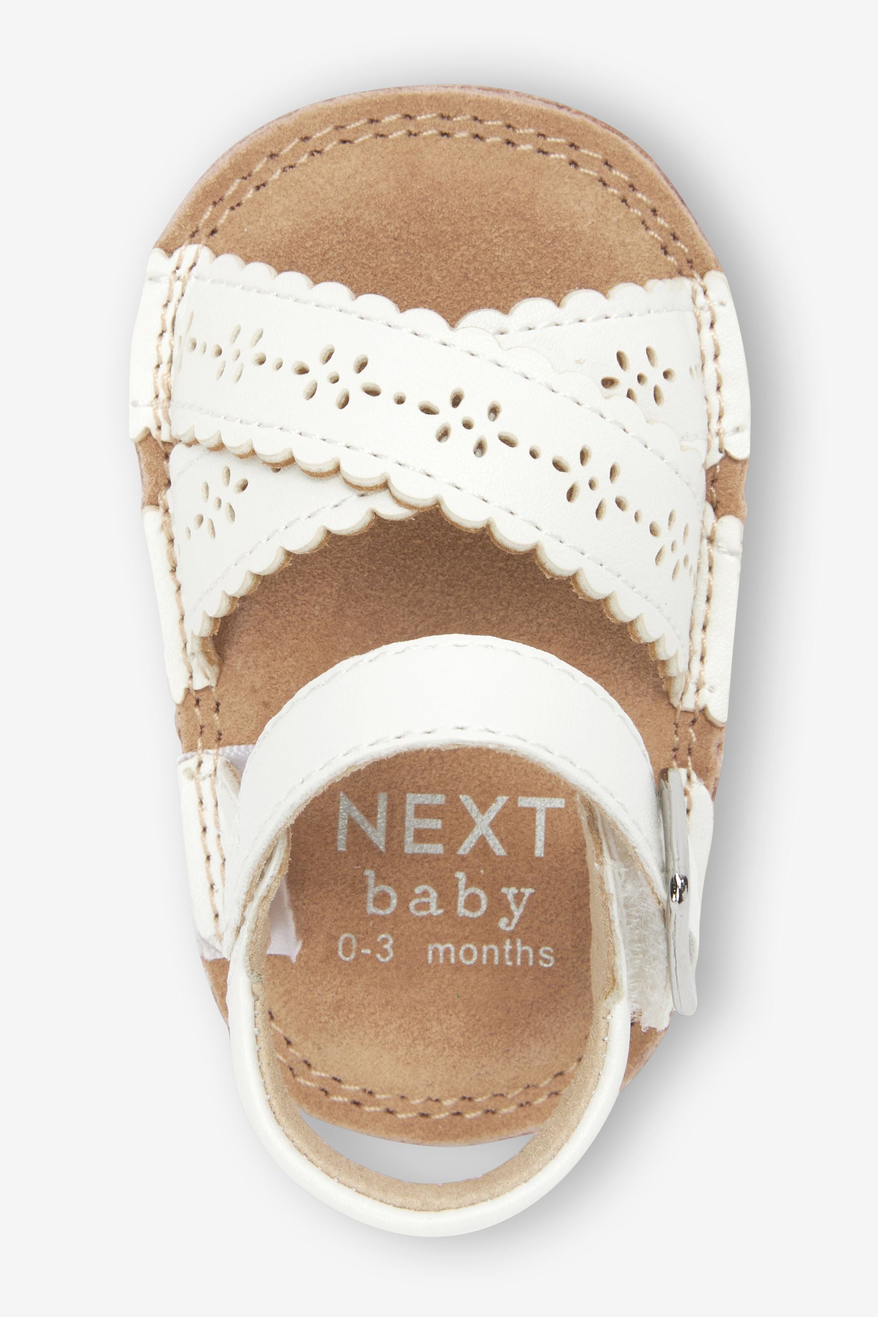 White Scallop Baby Sandals (0-18mths)