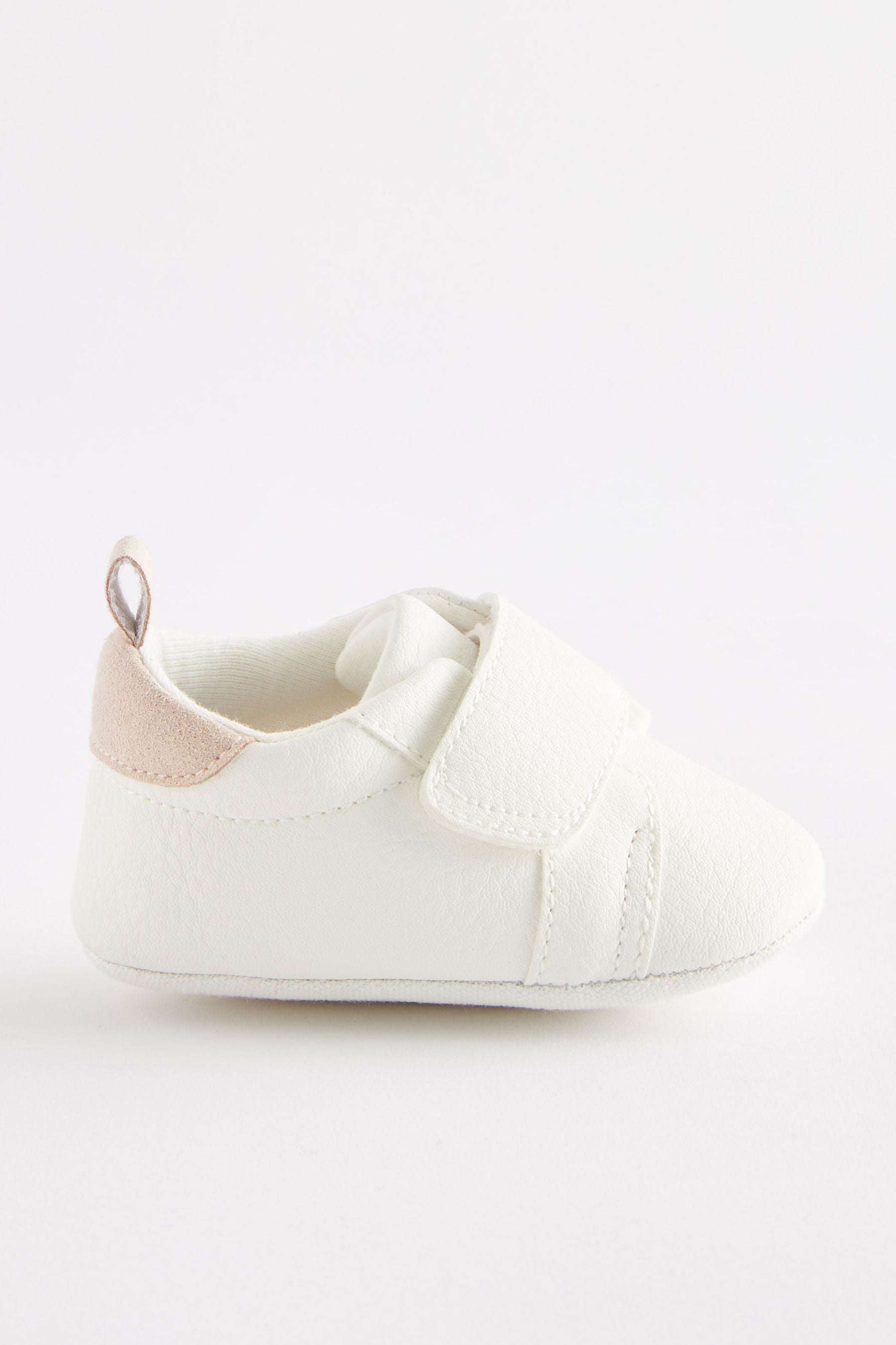 White Baby Trainers (0-18mths)