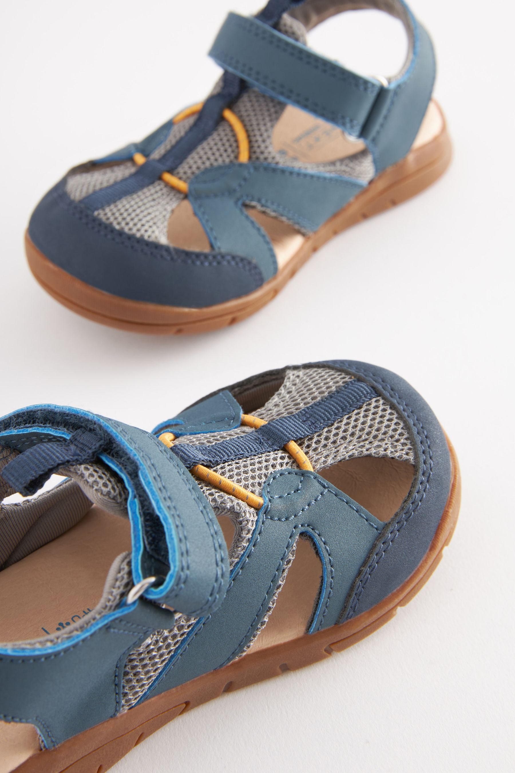 Blue Closed Toe Touch Fastening Sandals