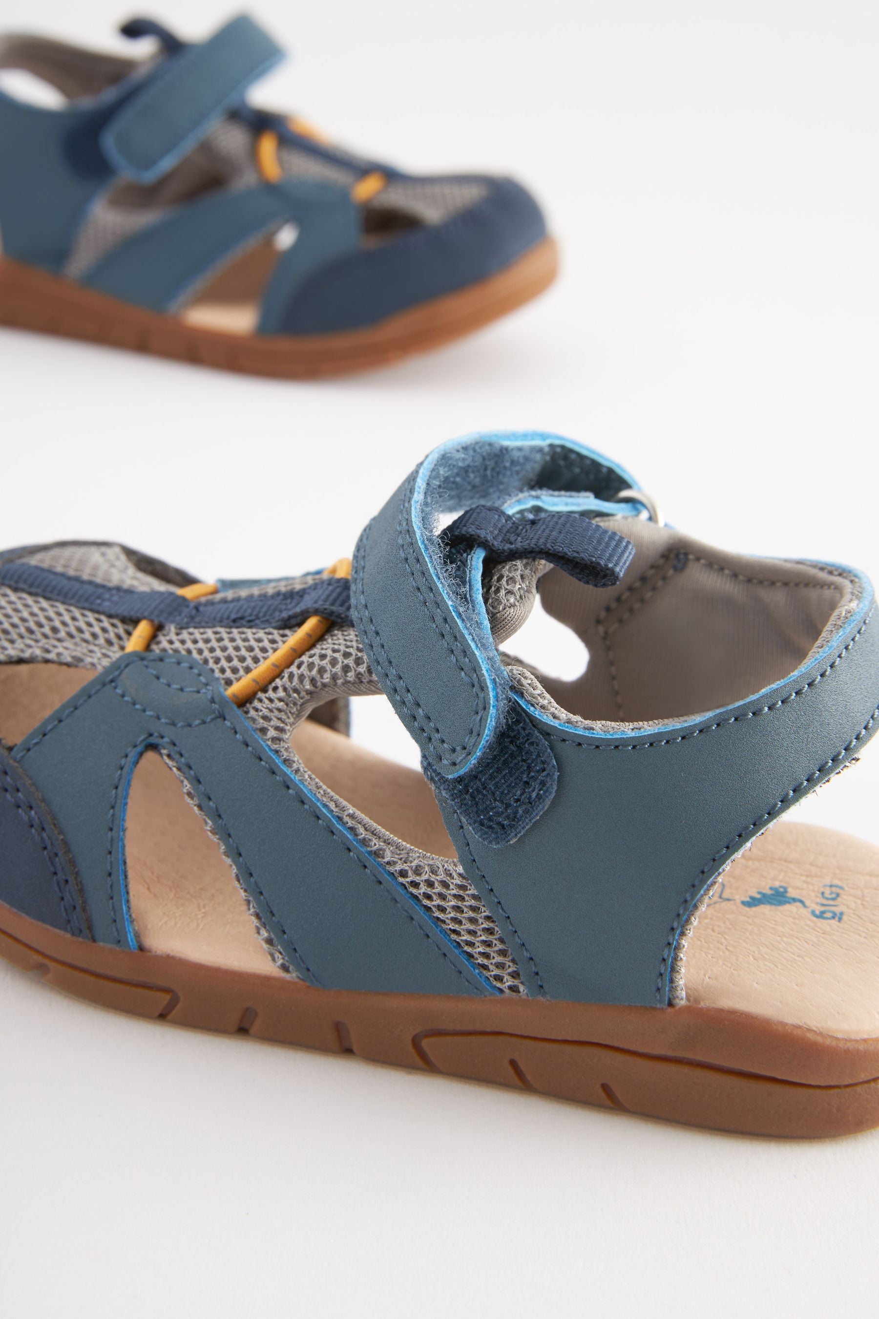 Blue Closed Toe Touch Fastening Sandals