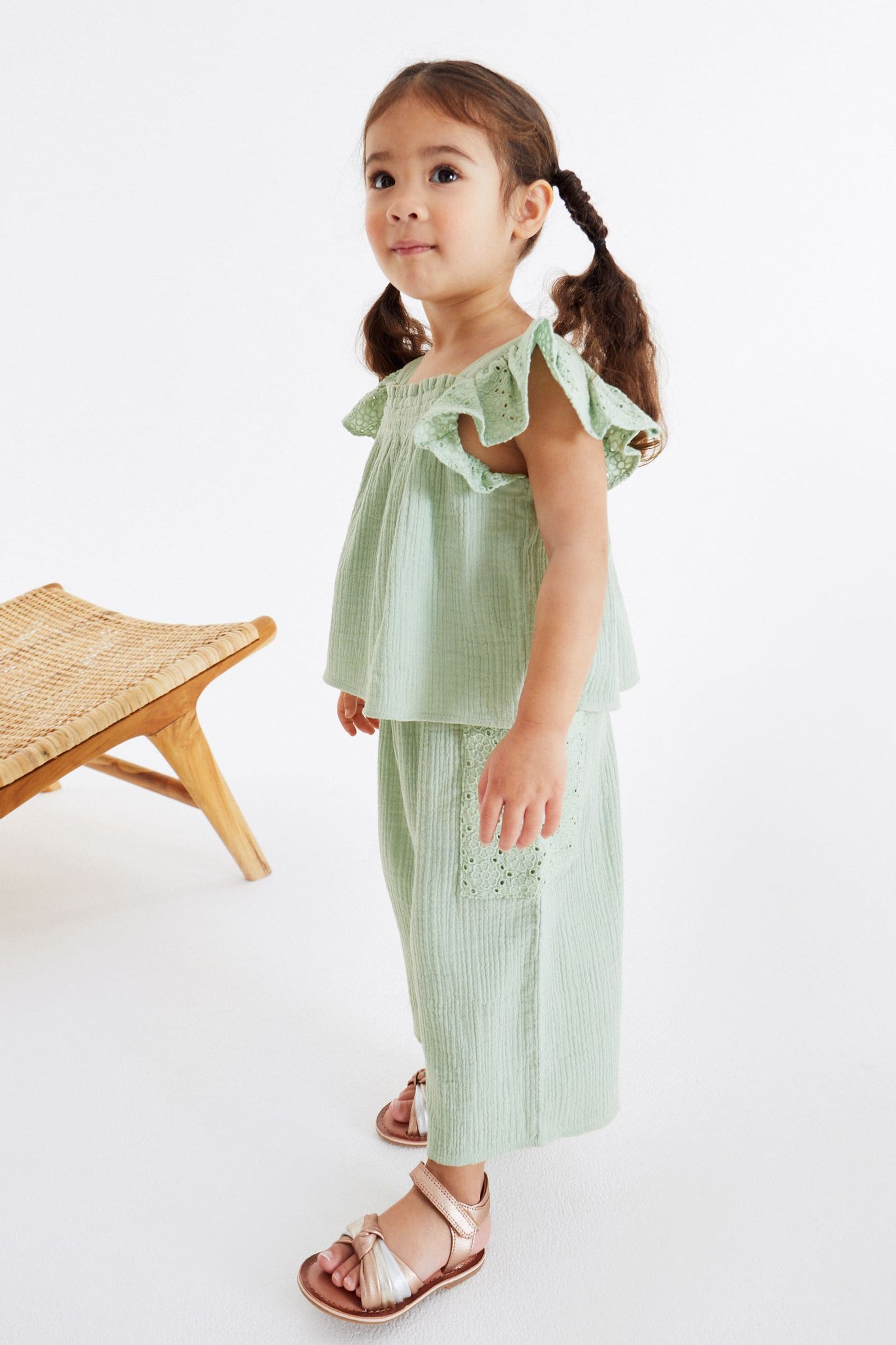 Sage Green 2 Piece Set (3mths-7yrs)