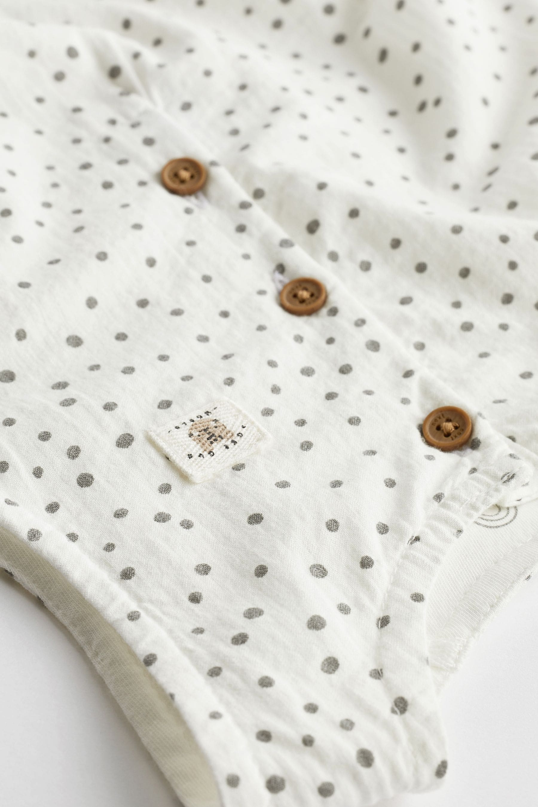 White/Spot Baby Jersey Romper (0-18mths)