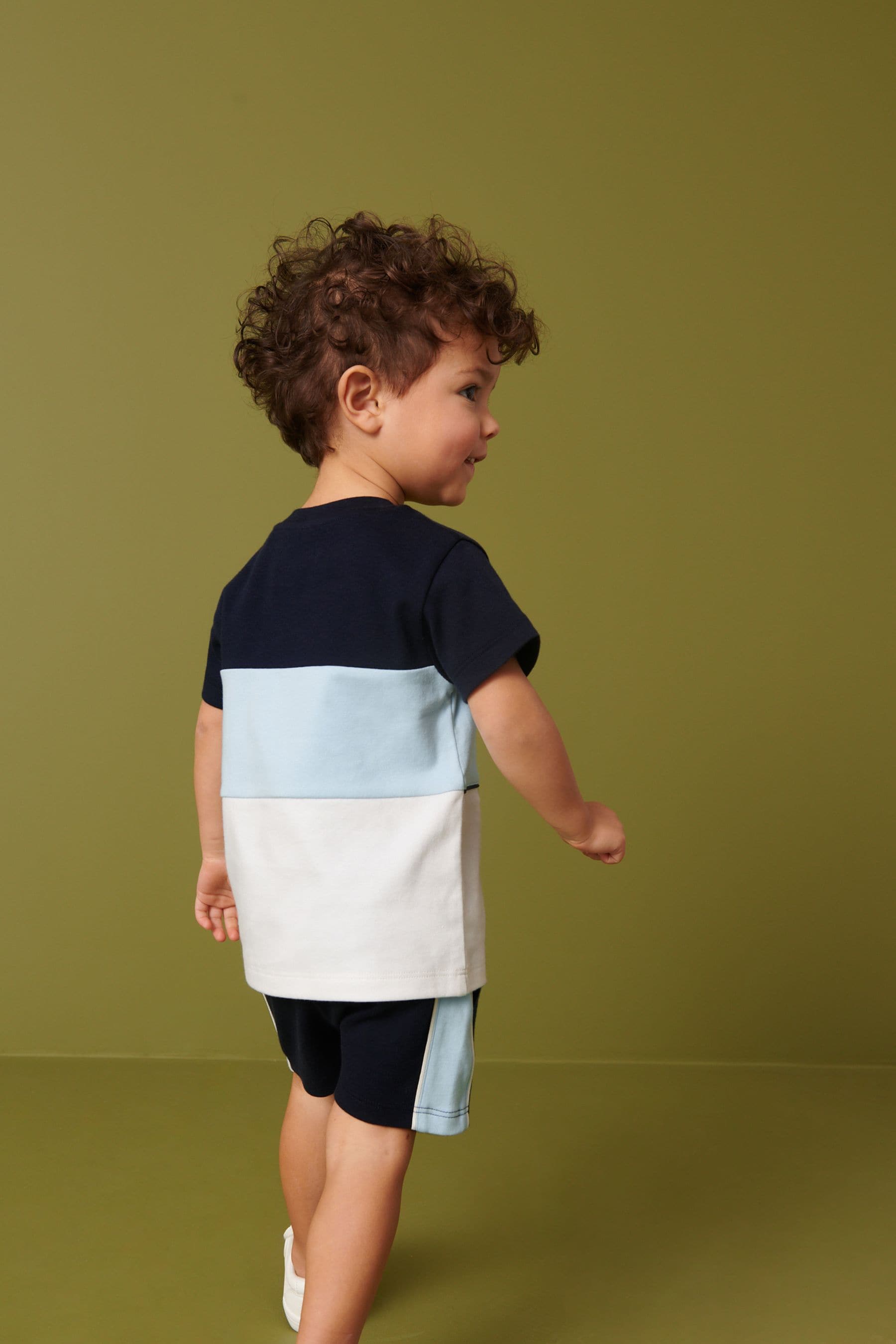 Blue and White Short Sleeves Colourblock T-Shirt and Shorts Set (3mths-7yrs)