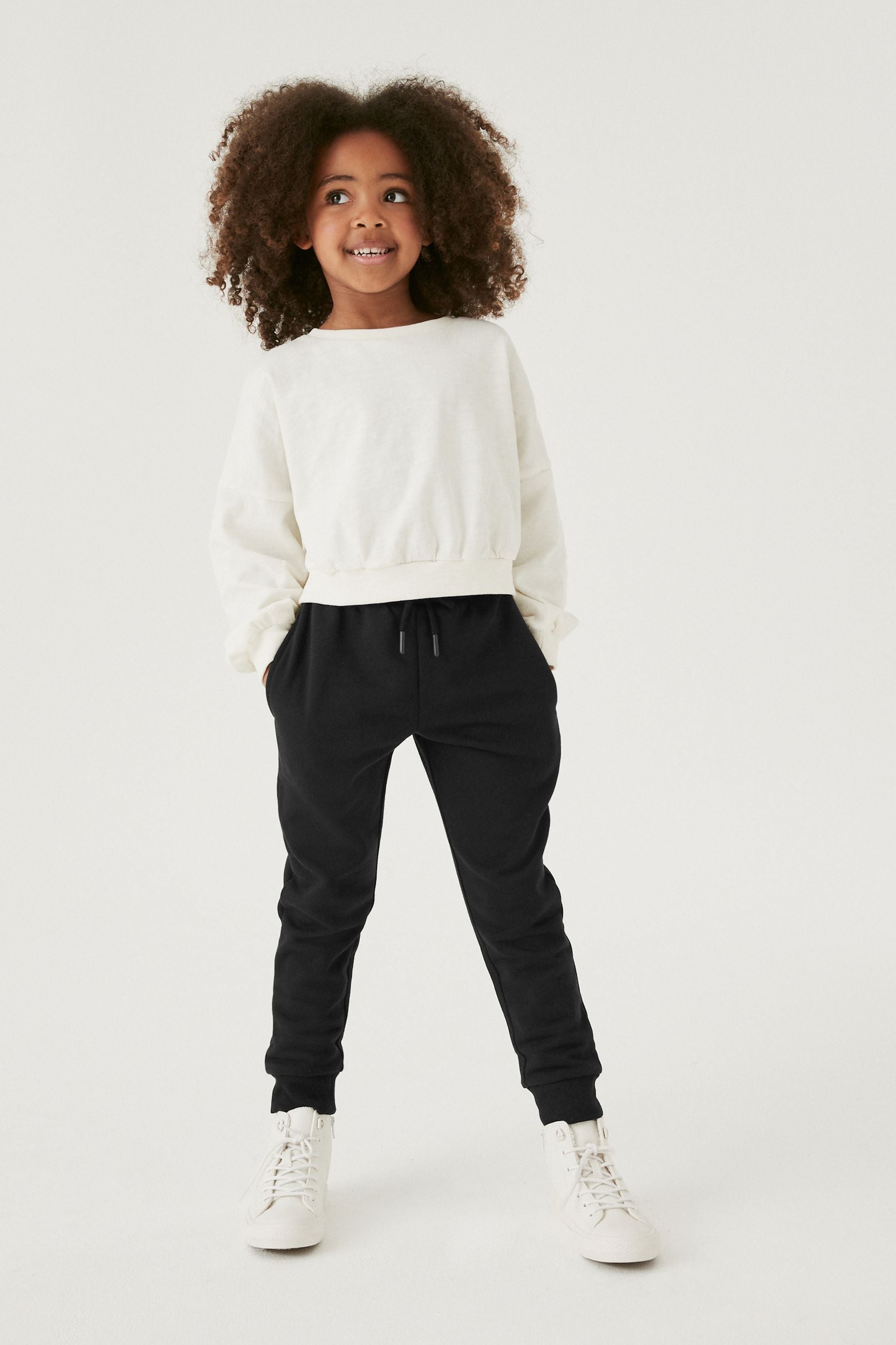 Black Fleece Lined Joggers (3-16yrs)