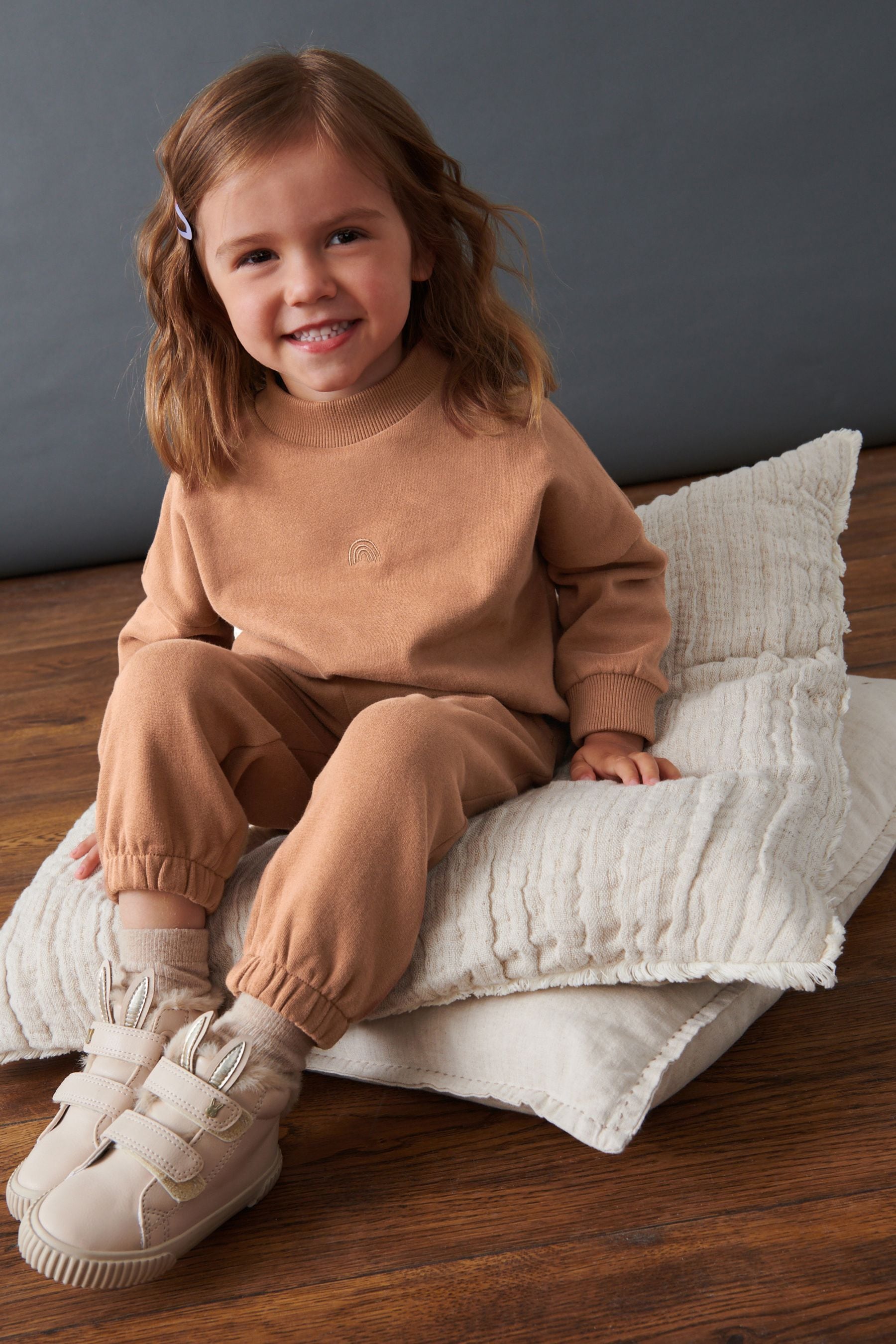 Brown Sweatshirt (3mths-7yrs)