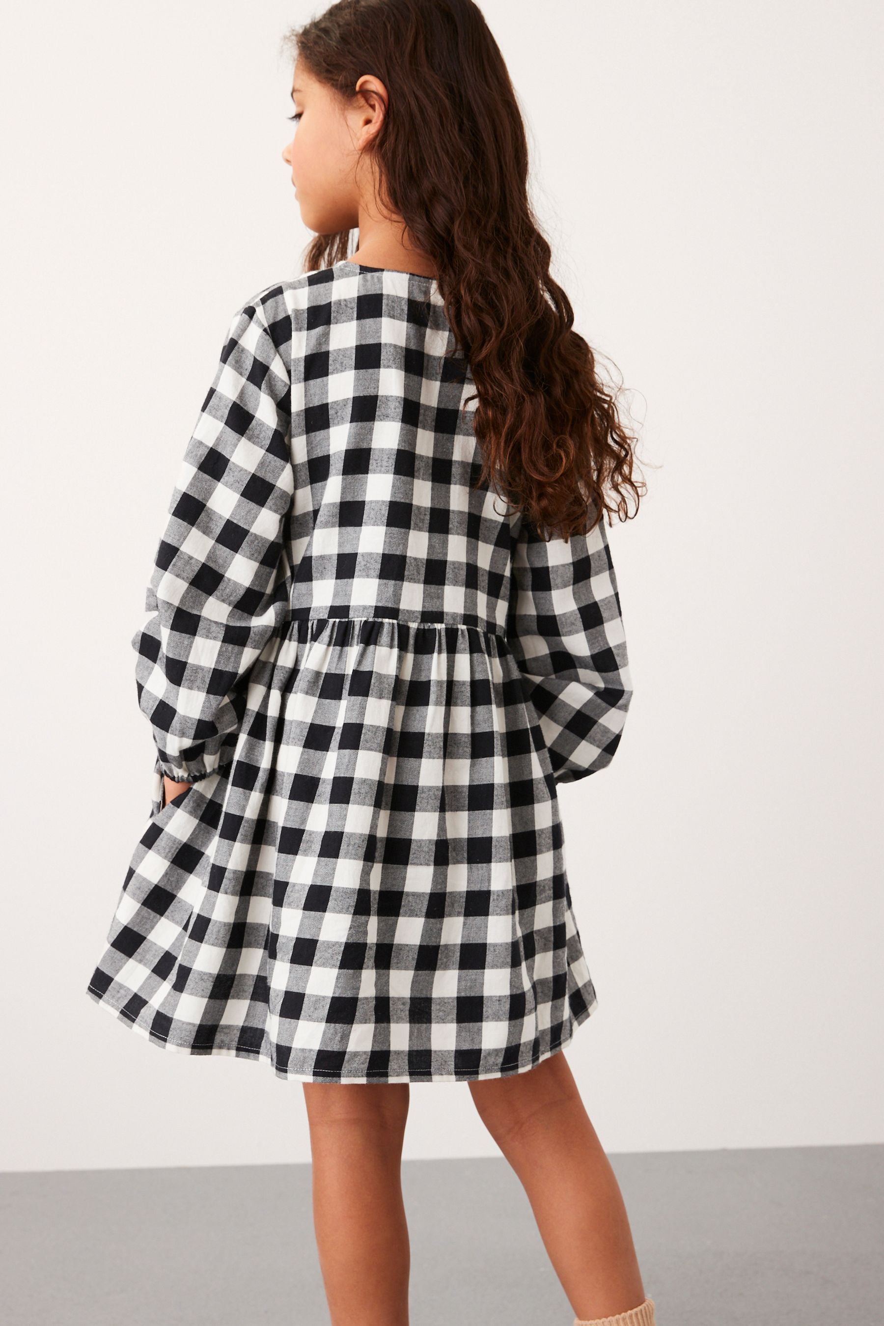 Black/White Check Relaxed Dress (3-16yrs)