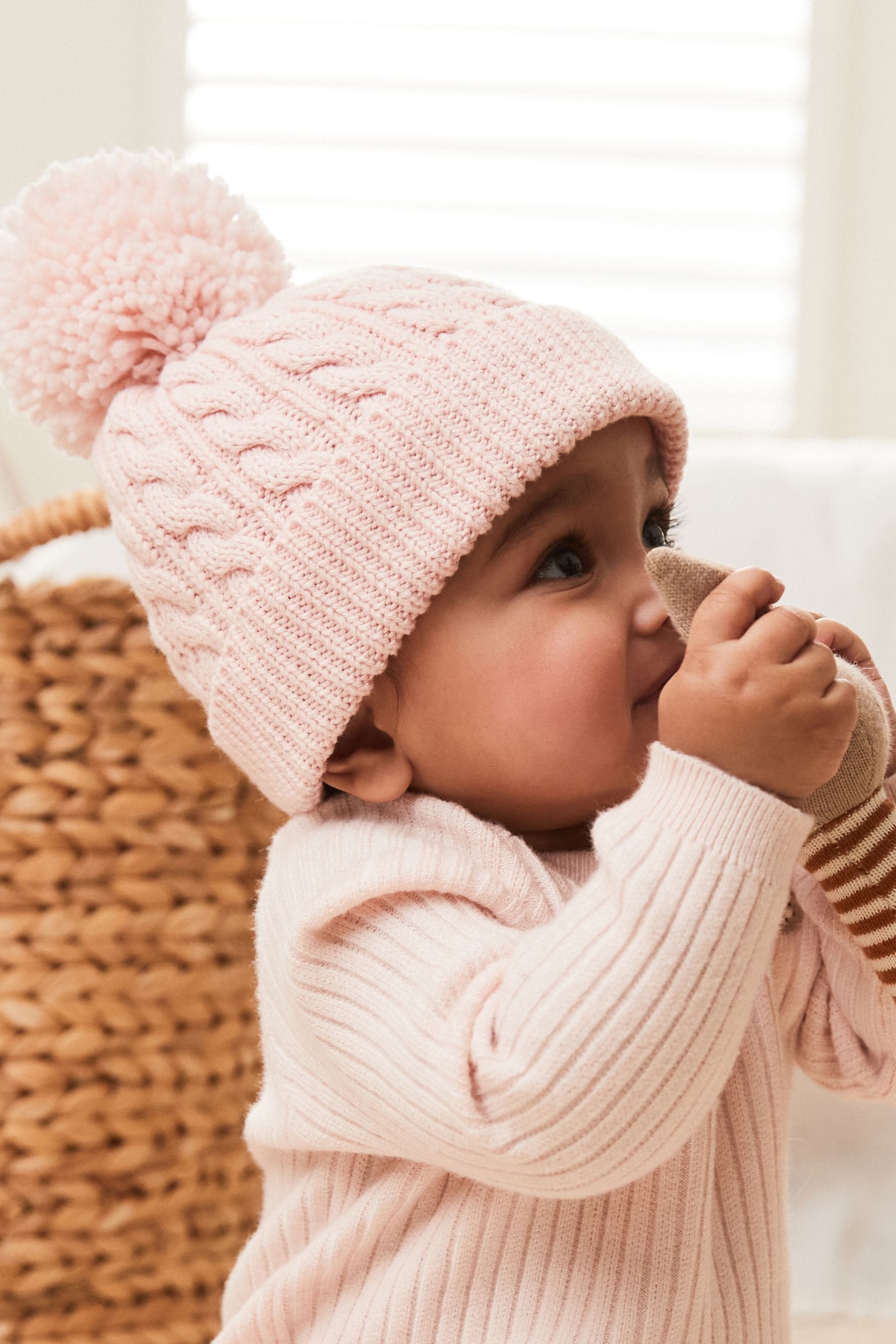 Pink Baby Pom Hat (0mths-2yrs)