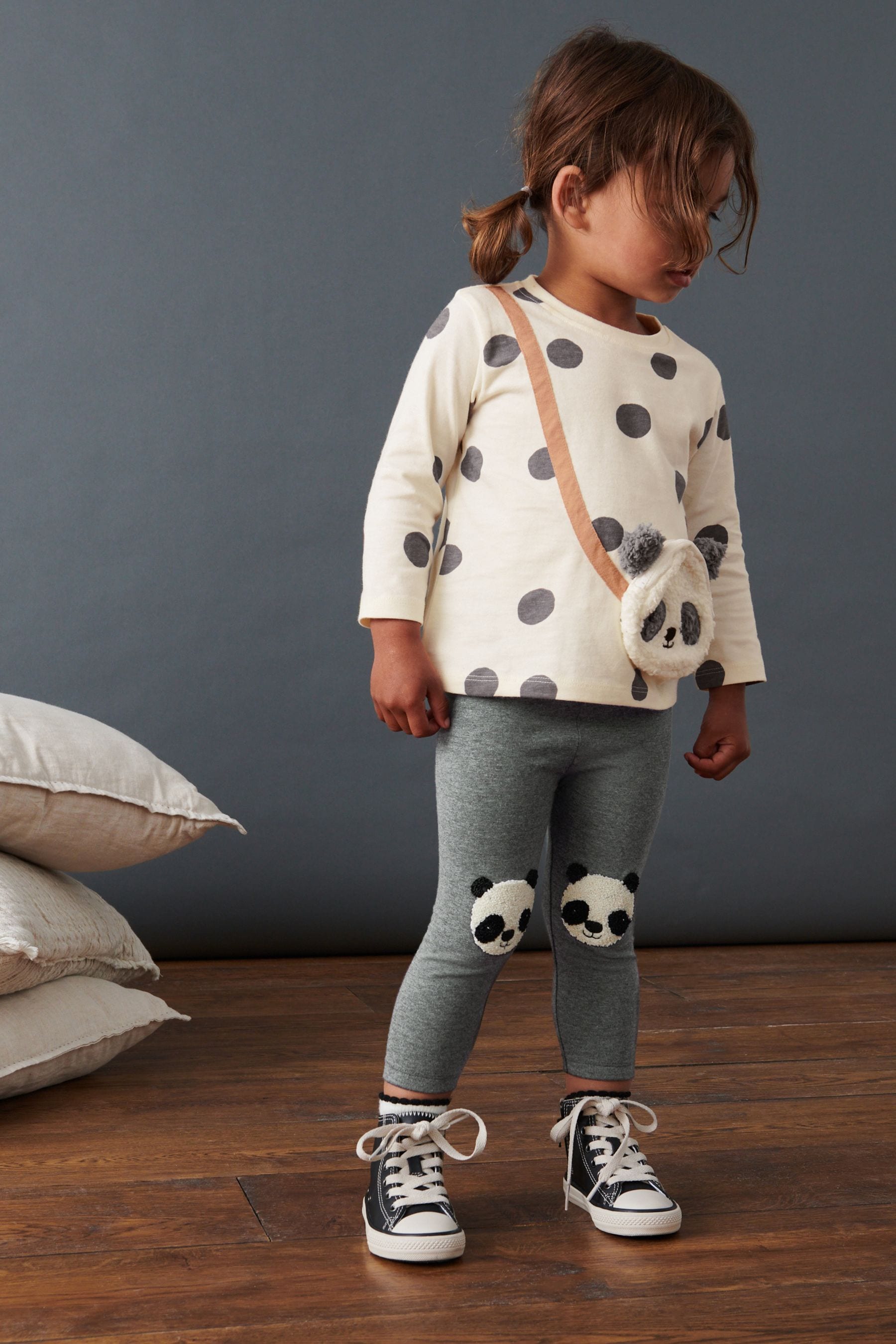 Black/White Panda Long Sleeve Bag T-Shirt (3mths-7yrs)