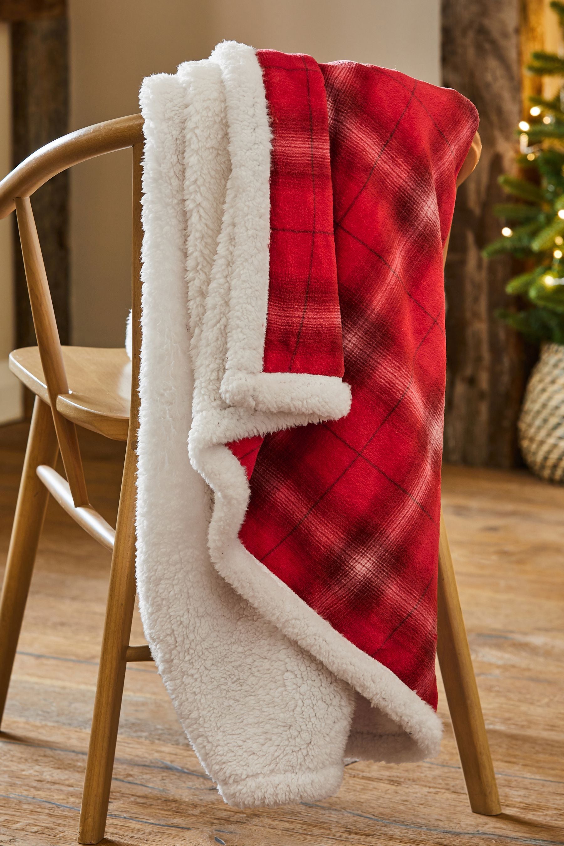 Red Christmas Check Fleece Throw