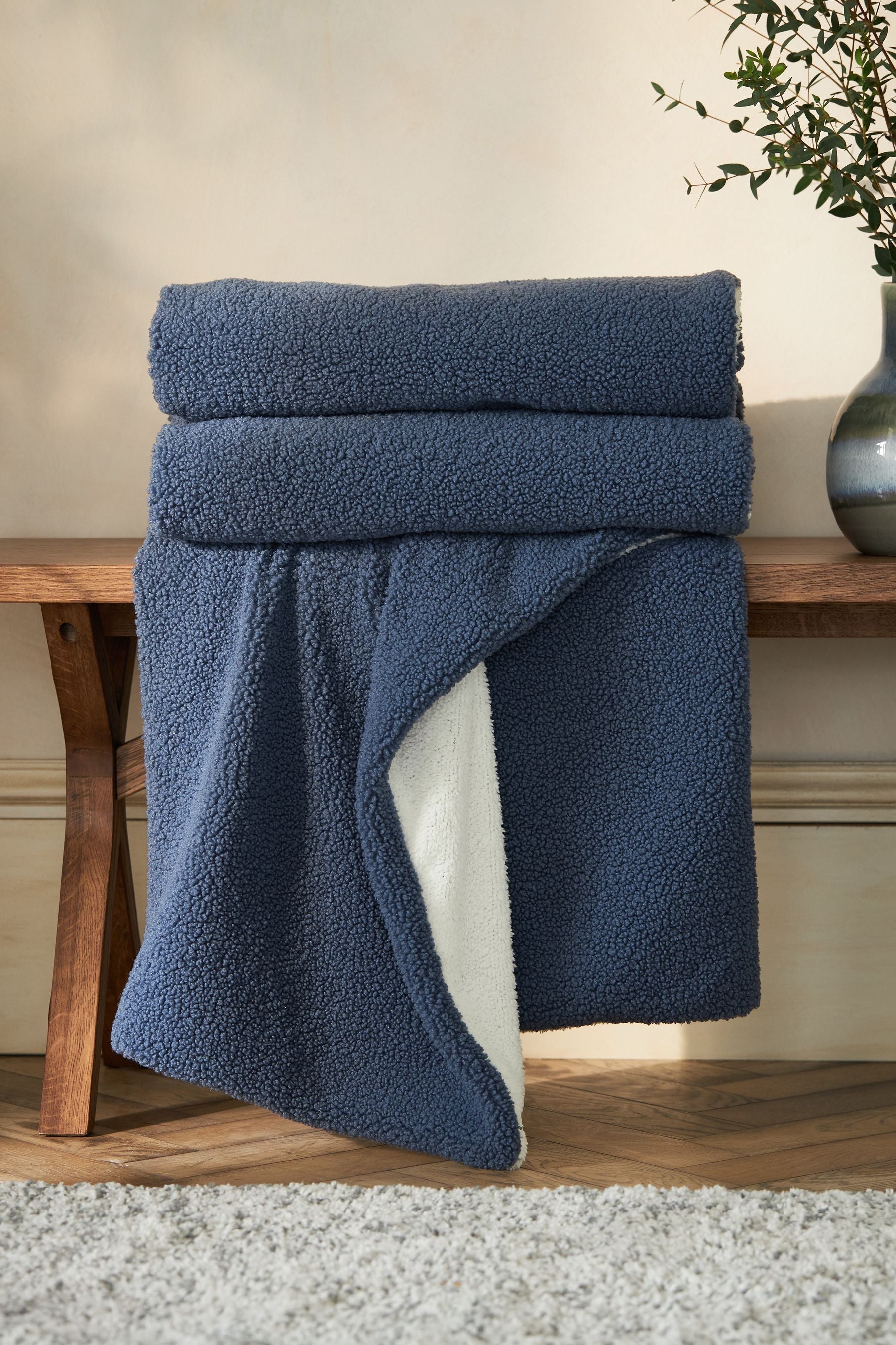 Blue Oslo Teddy Borg Fleece Throw