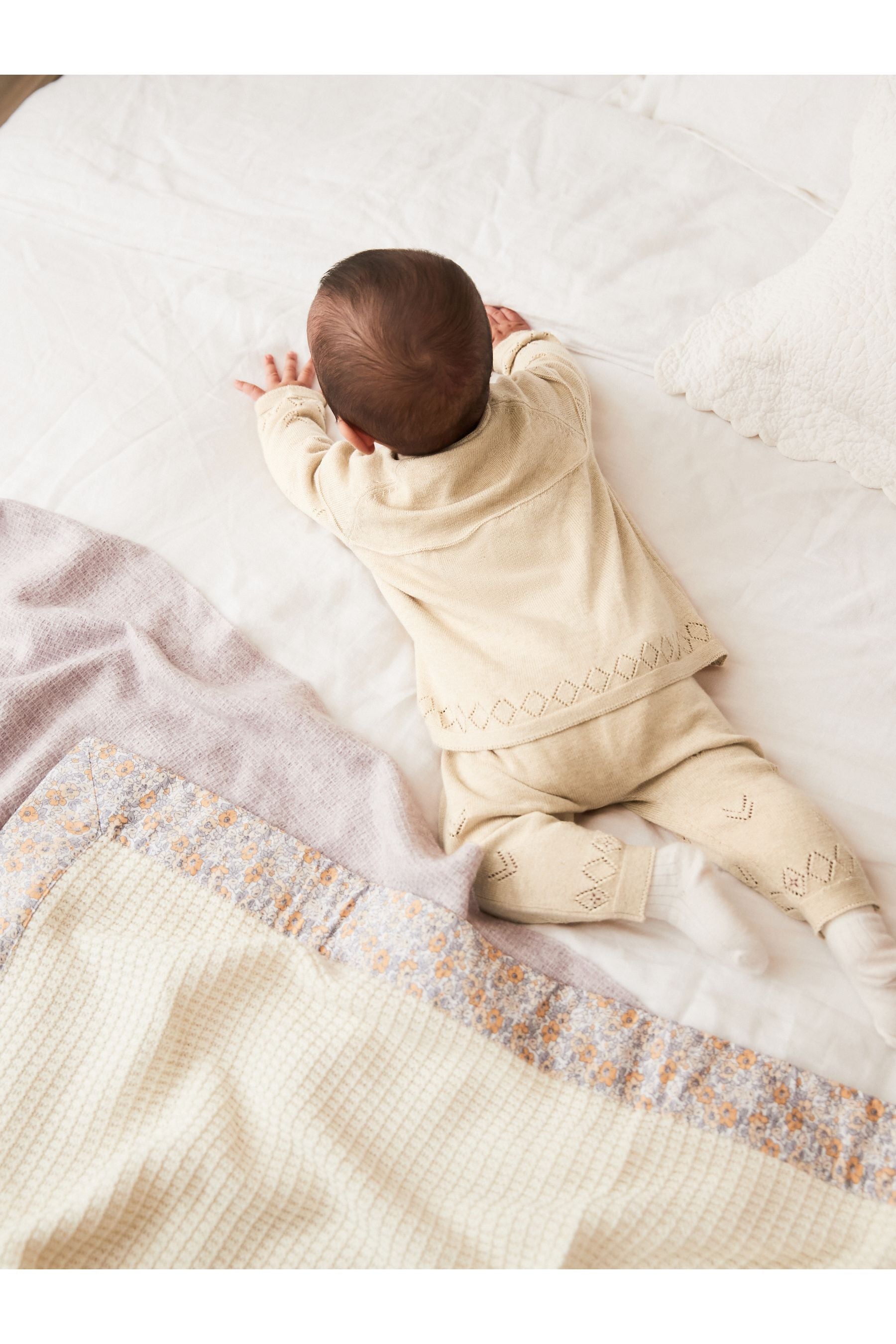 Neutral Knitted Baby Cardigan And Leggings 2 Piece Set (0mths-2yrs)