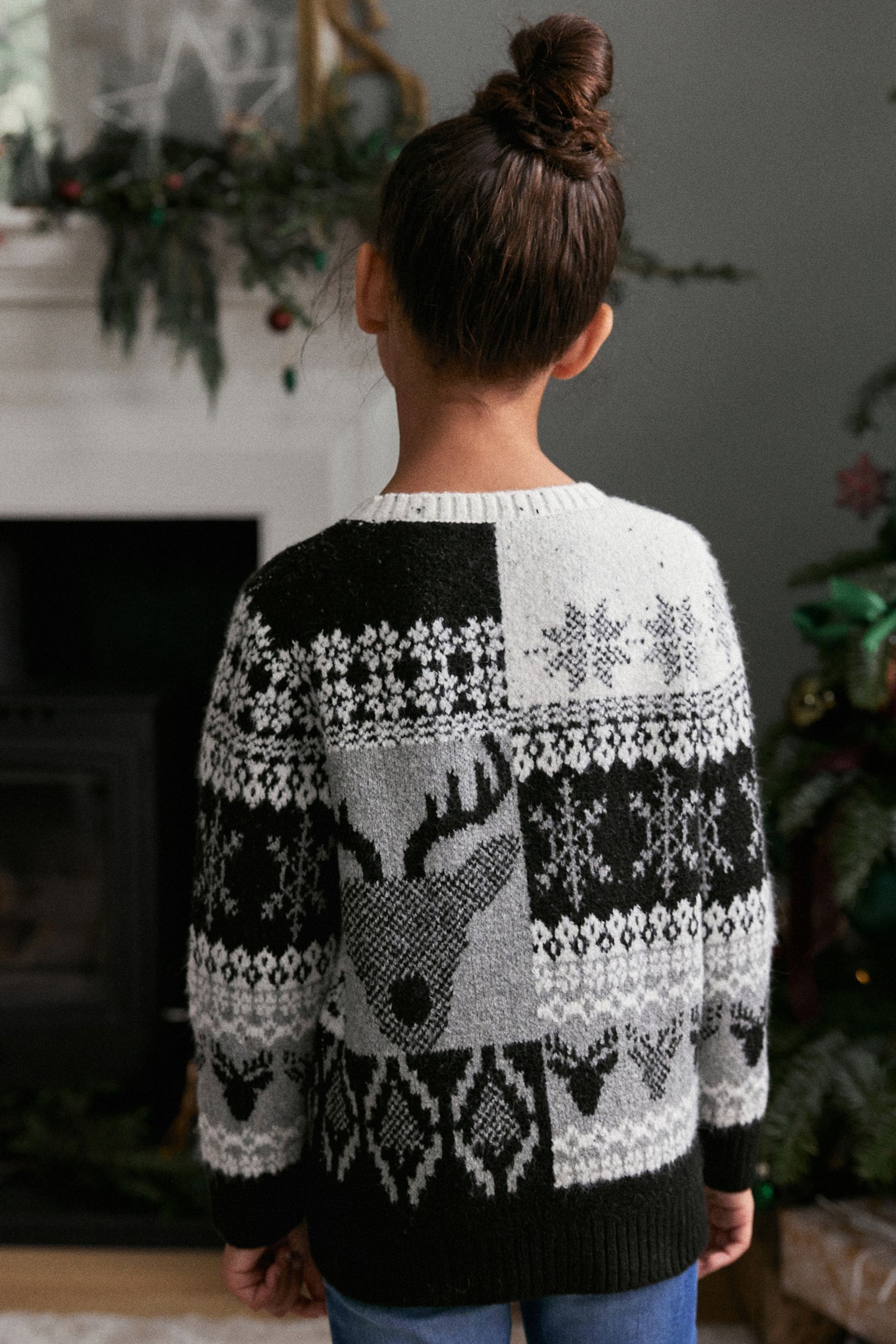 Monochrome Fairisle Pattern Christmas Kids Knitted Jumper (3mths-16yrs)