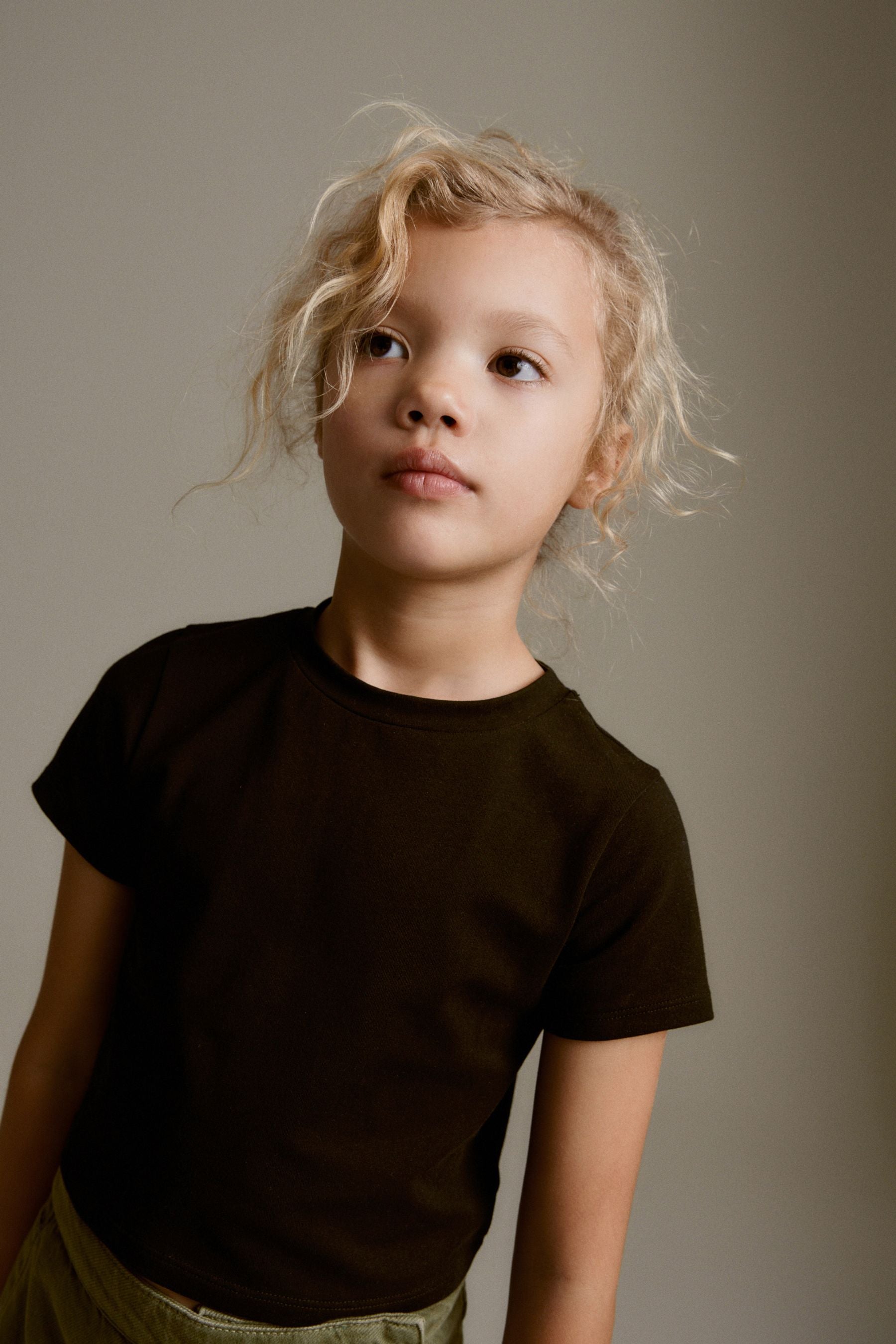 Black Boxy T-Shirt (3-16yrs)