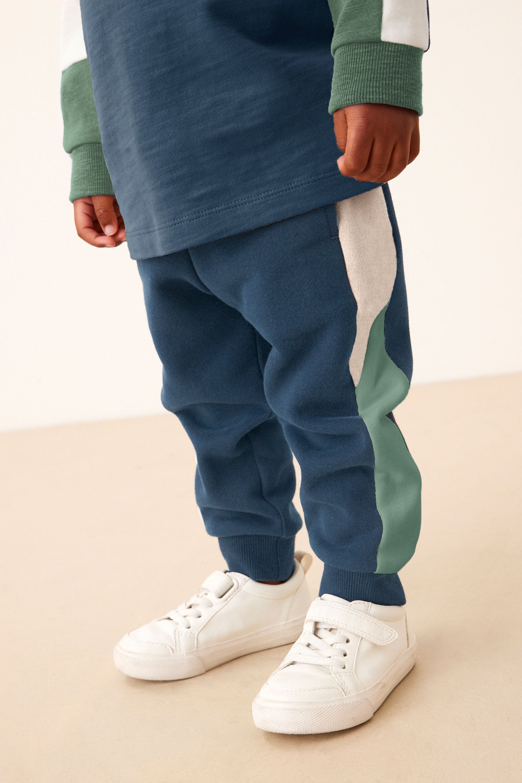 Rust/Navy Long Sleeve Cosy Colourblock T-Shirt and Joggers Set (3mths-7yrs)