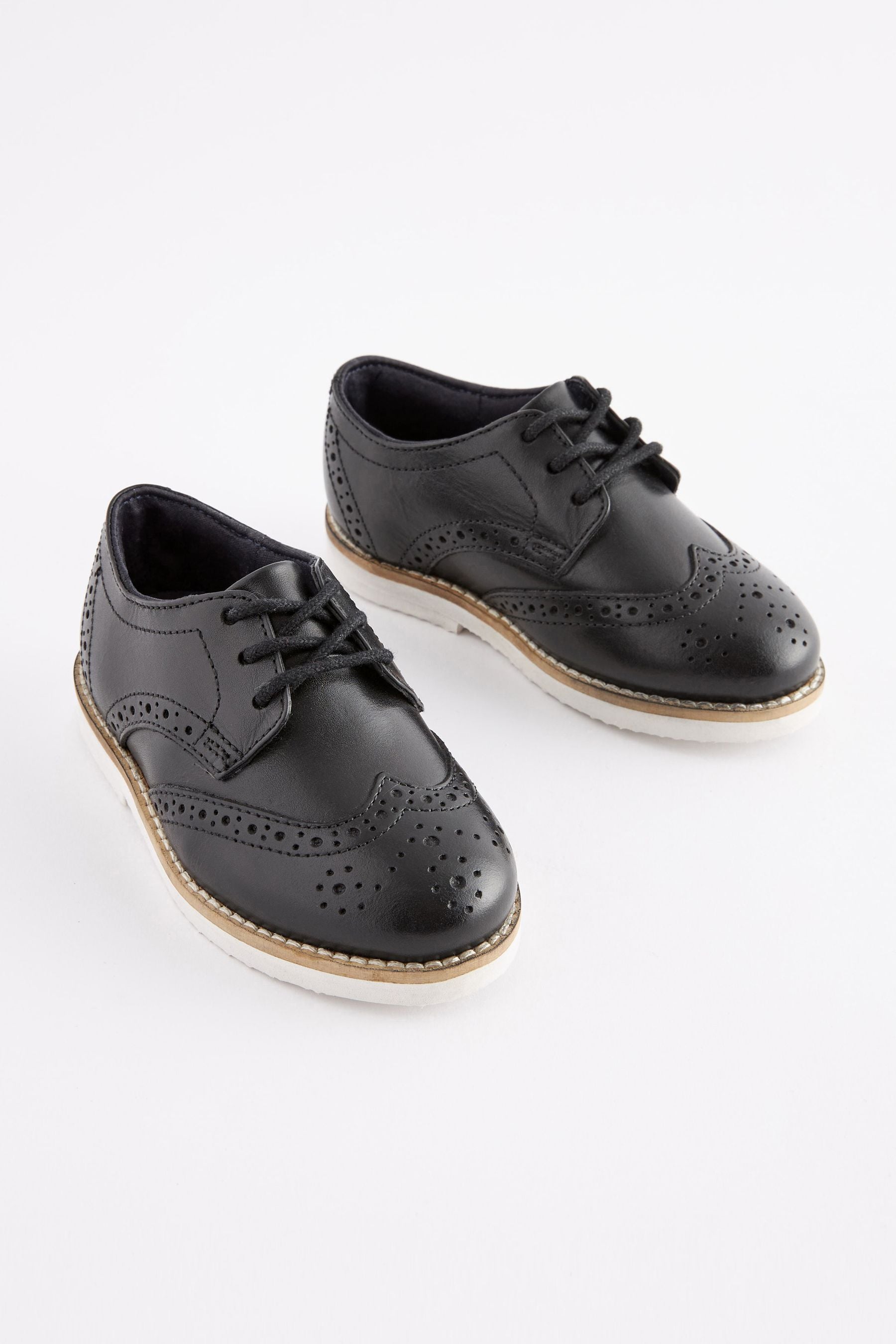 Black/White Smart Leather Brogues Shoes