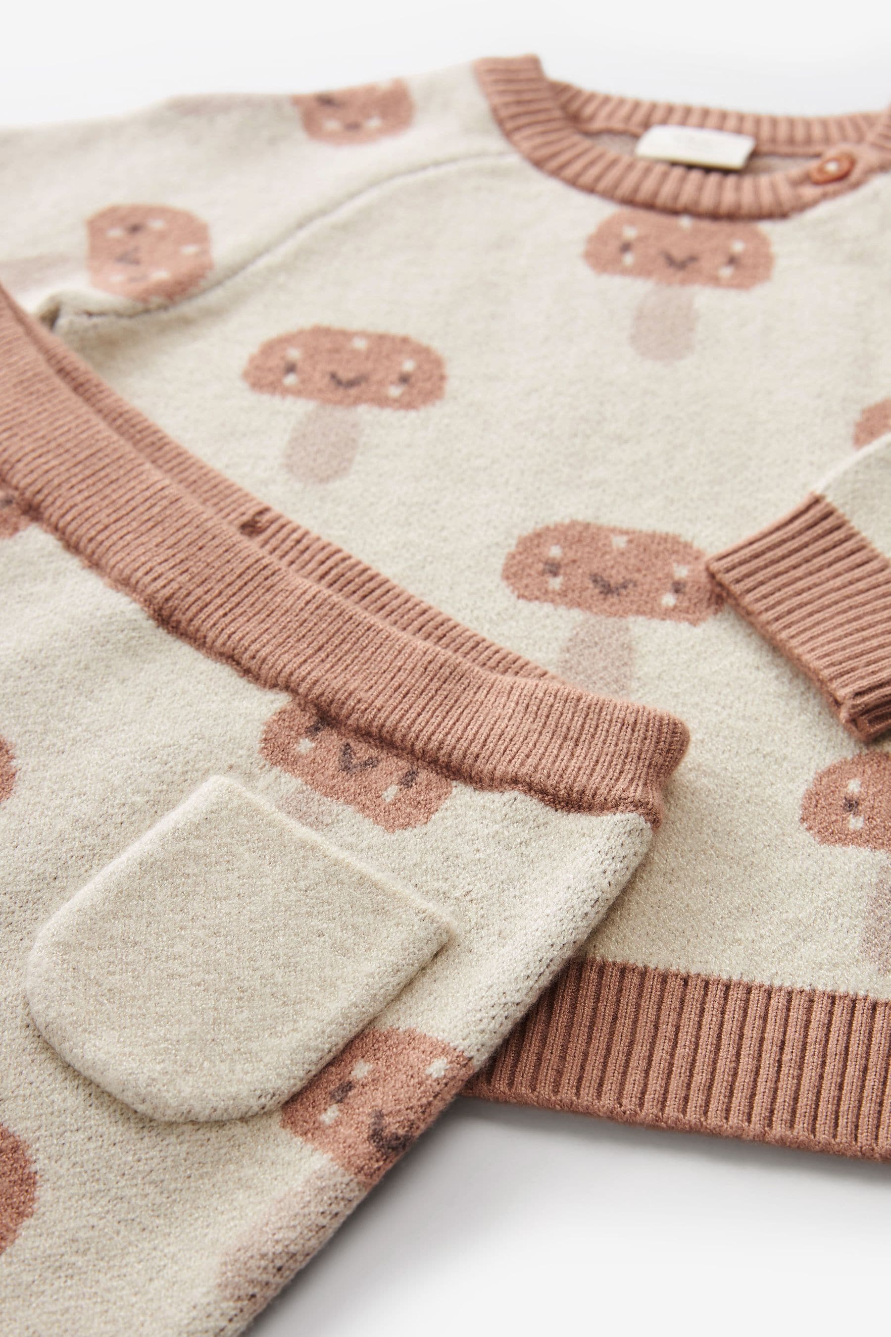 Cream Mushroom Knitted Jumper & Leggings 2 Piece Set (0mths-2yrs)