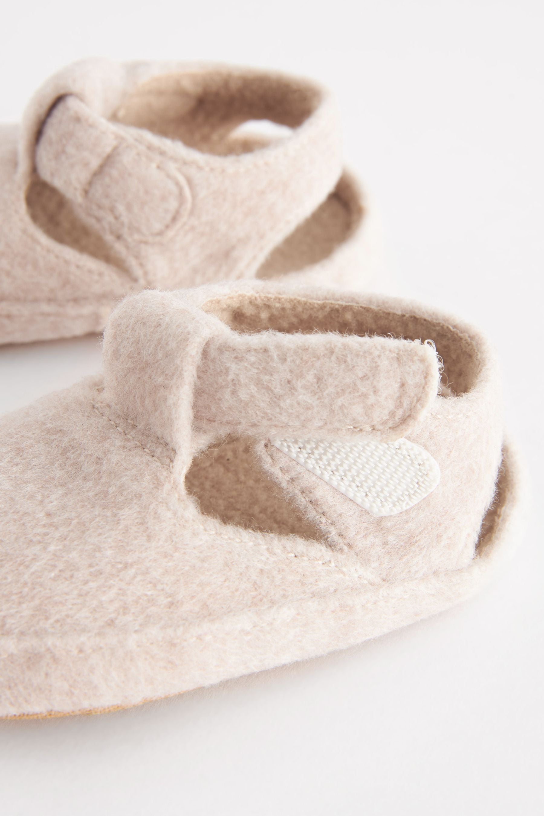 Stone Cream Pram Baby Slippers (0-24mths)