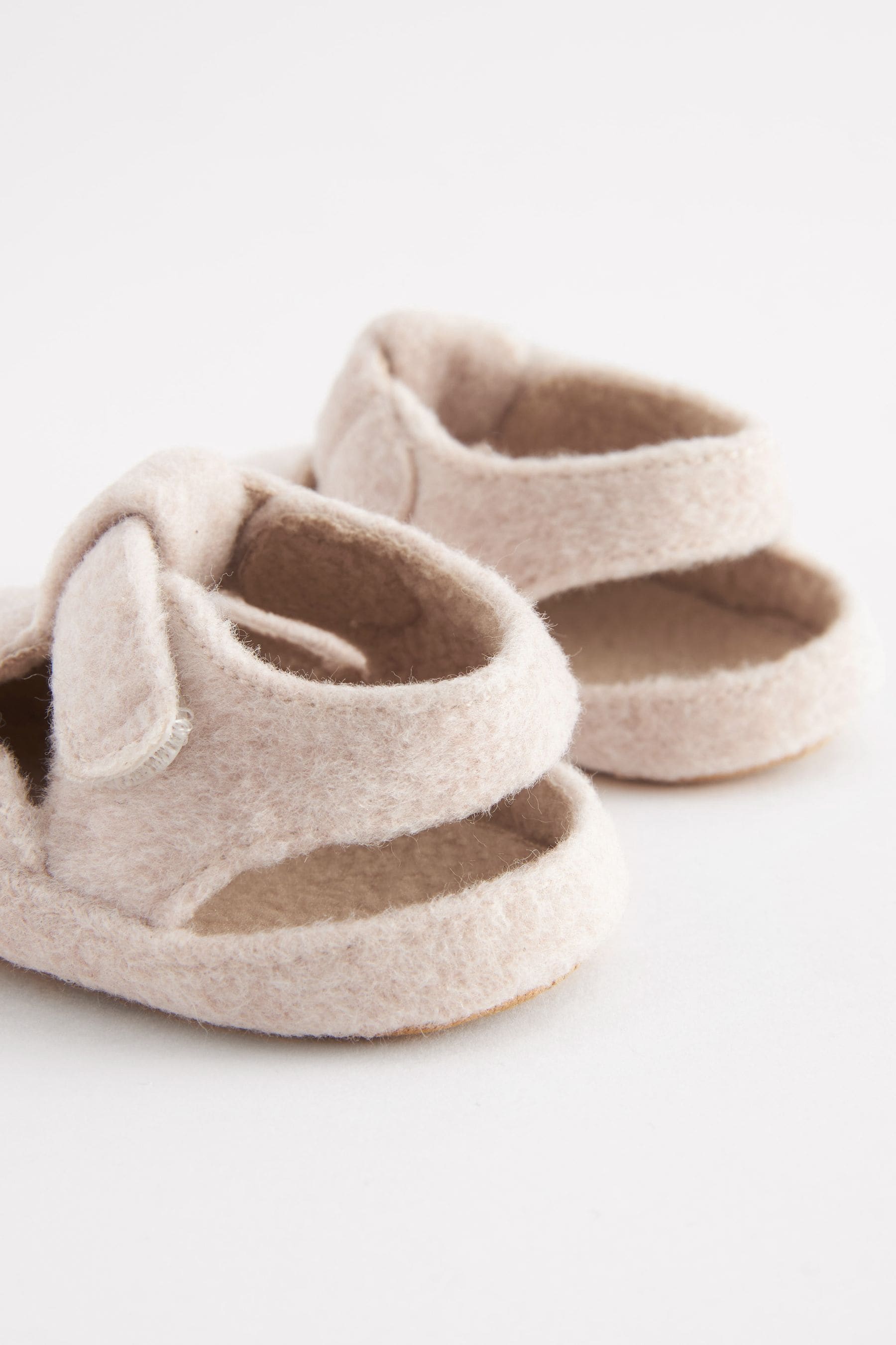 Stone Cream Pram Baby Slippers (0-24mths)