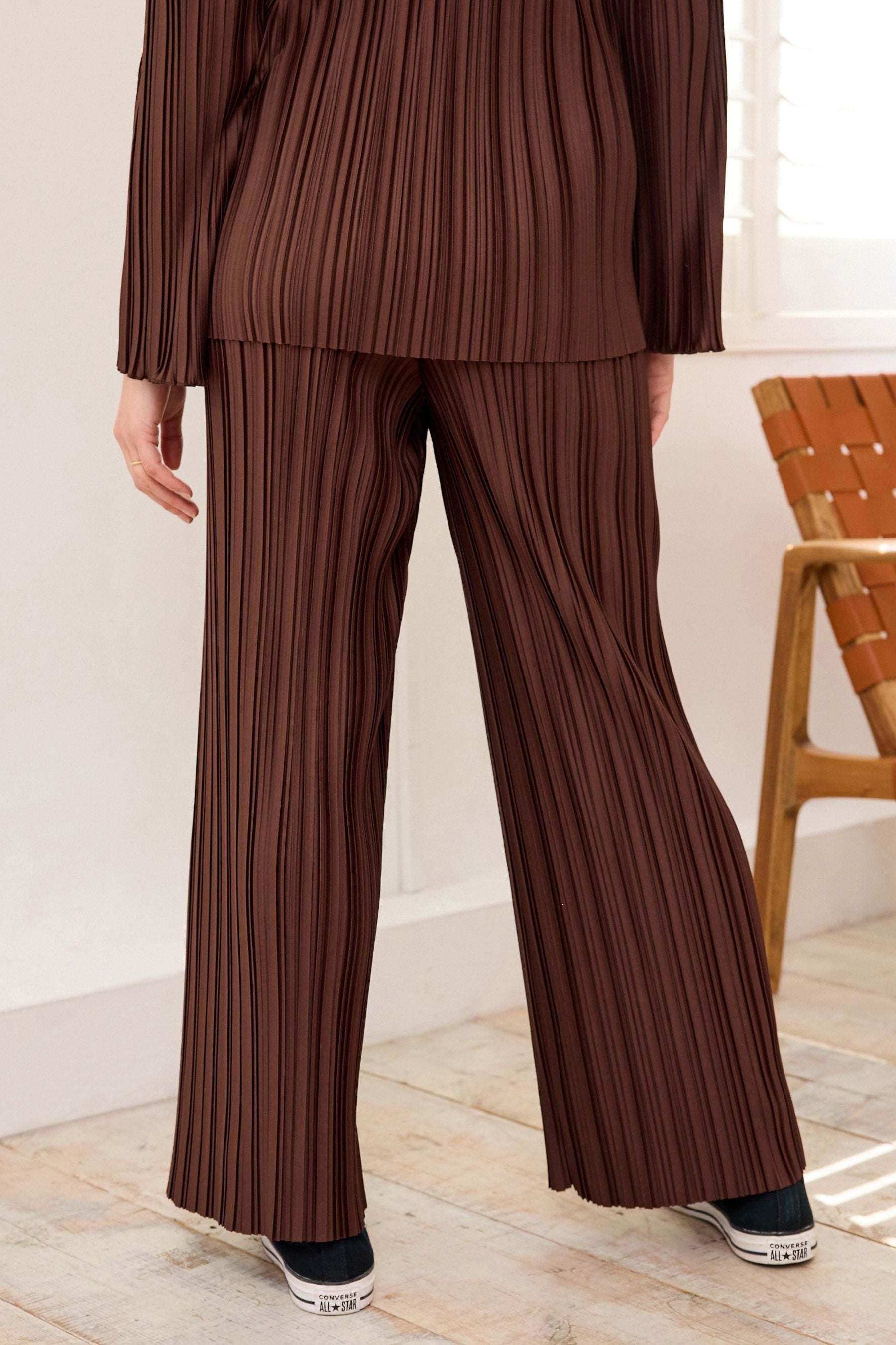 Chocolate Brown Maternity Wide Leg Plisse Trousers