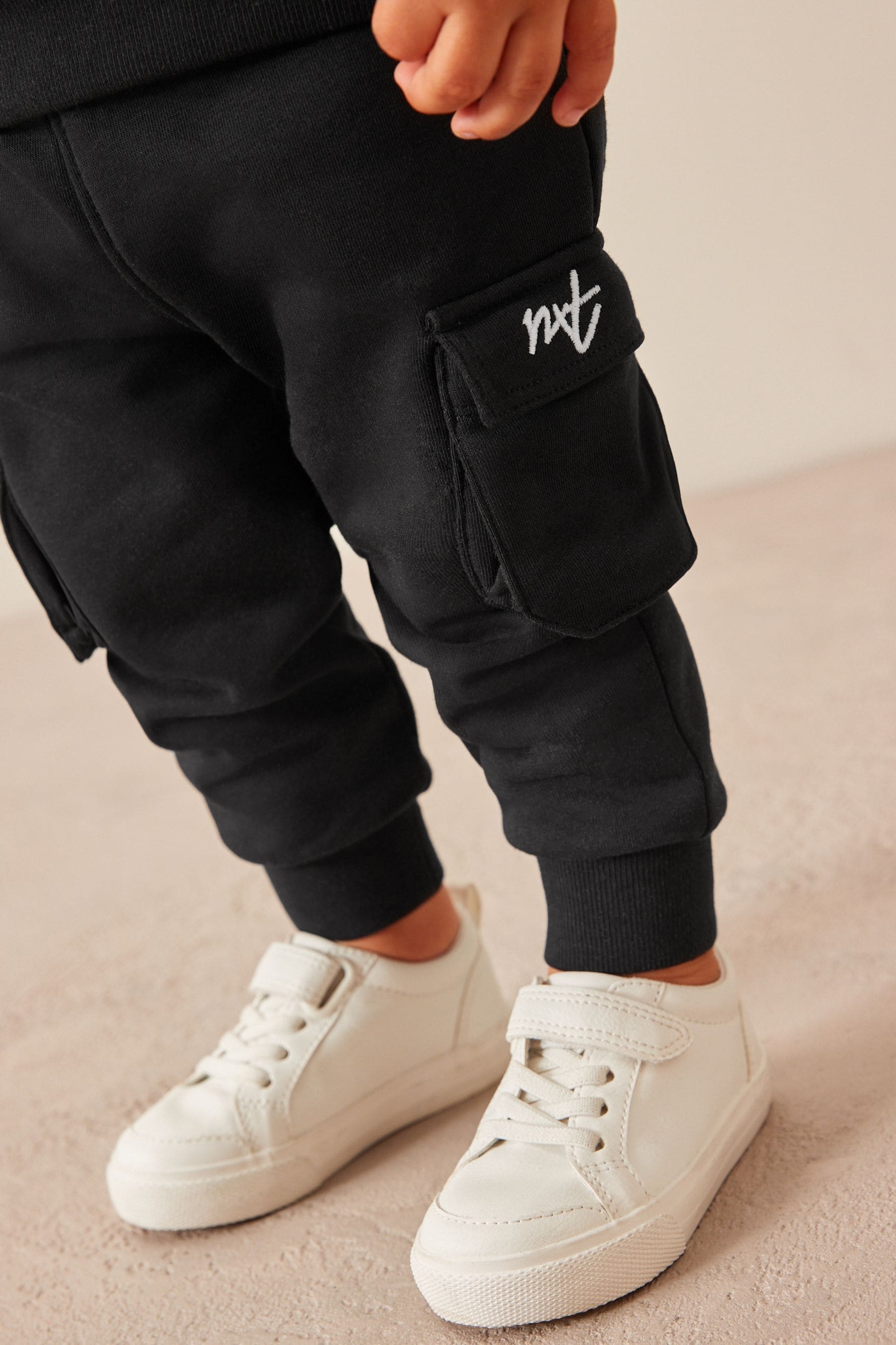 Black Utility Hoodie And Joggers Set (3mths-7yrs)