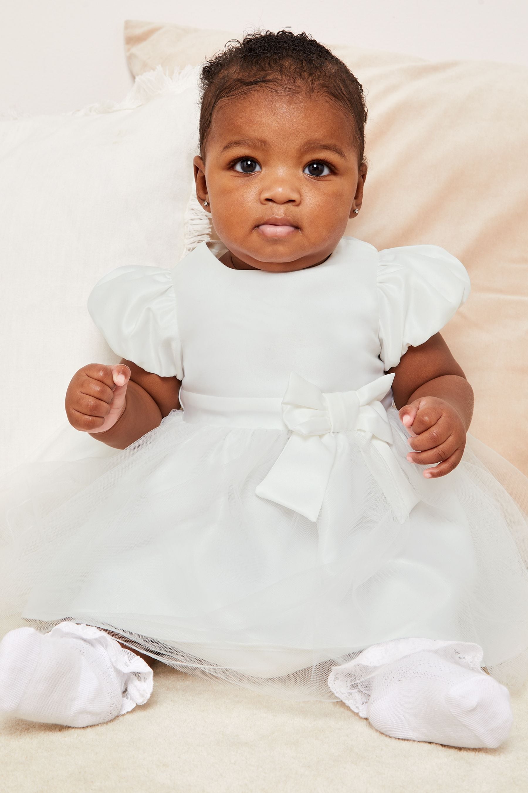 Ivory Lipsy Baby Puff Sleeve Occasion Dress