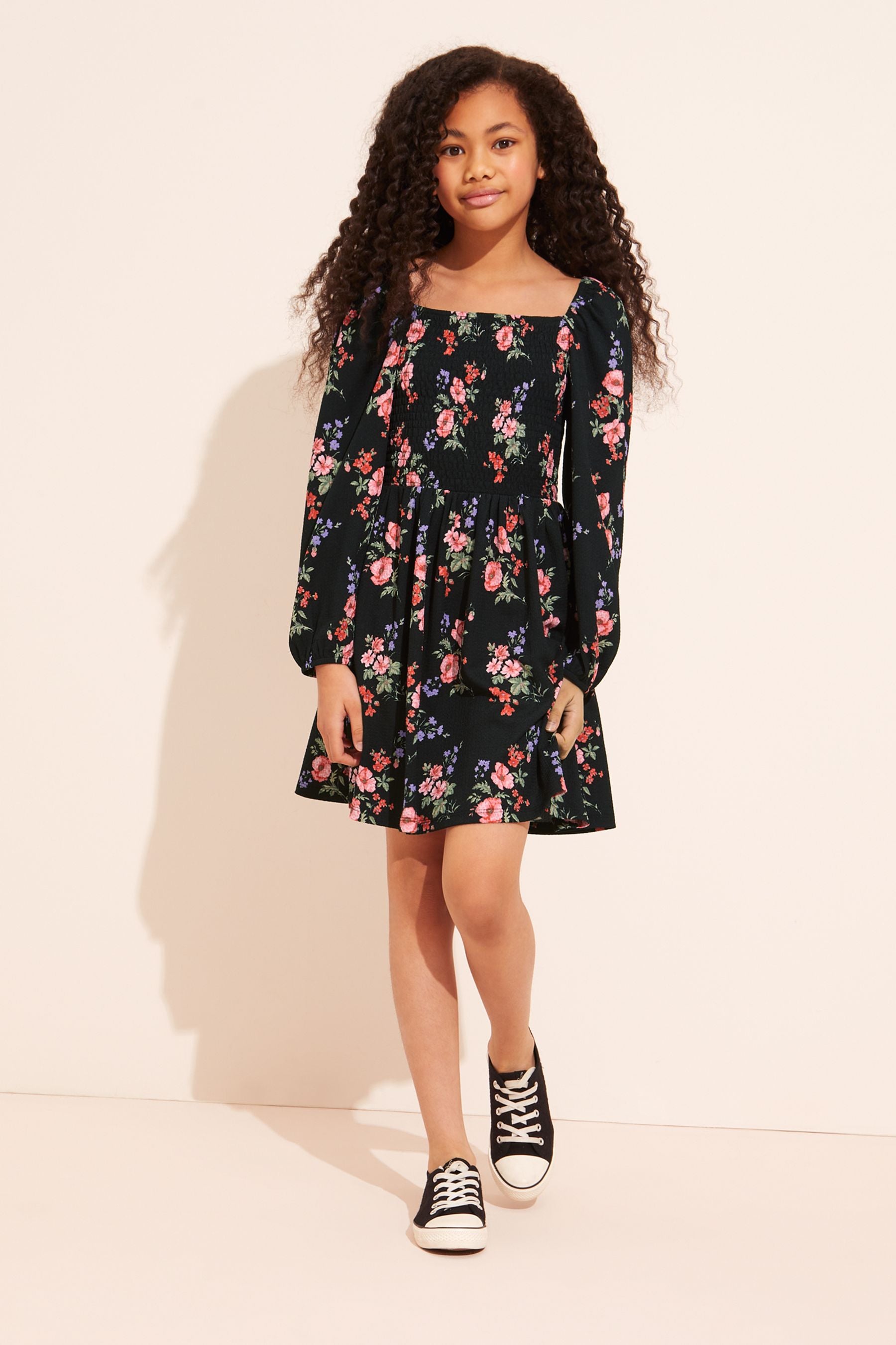 Black Lipsy Floral Shirred Bodice Long Sleeve Dress