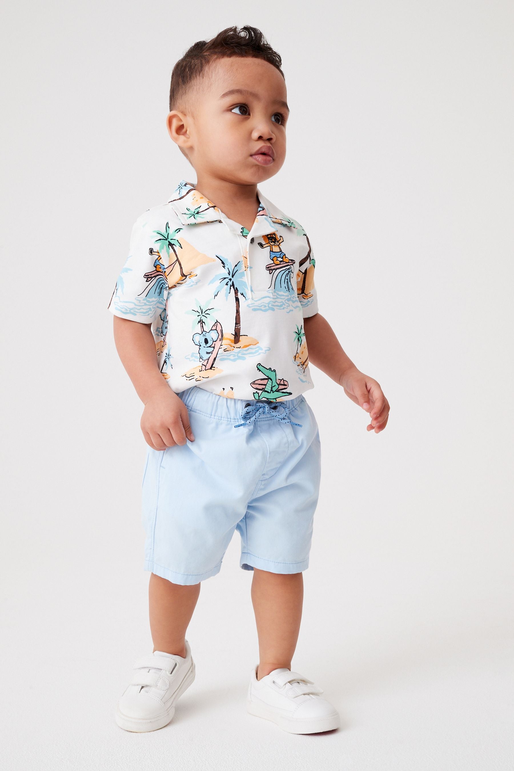 Light Blue Pull-On Shorts (3mths-7yrs)