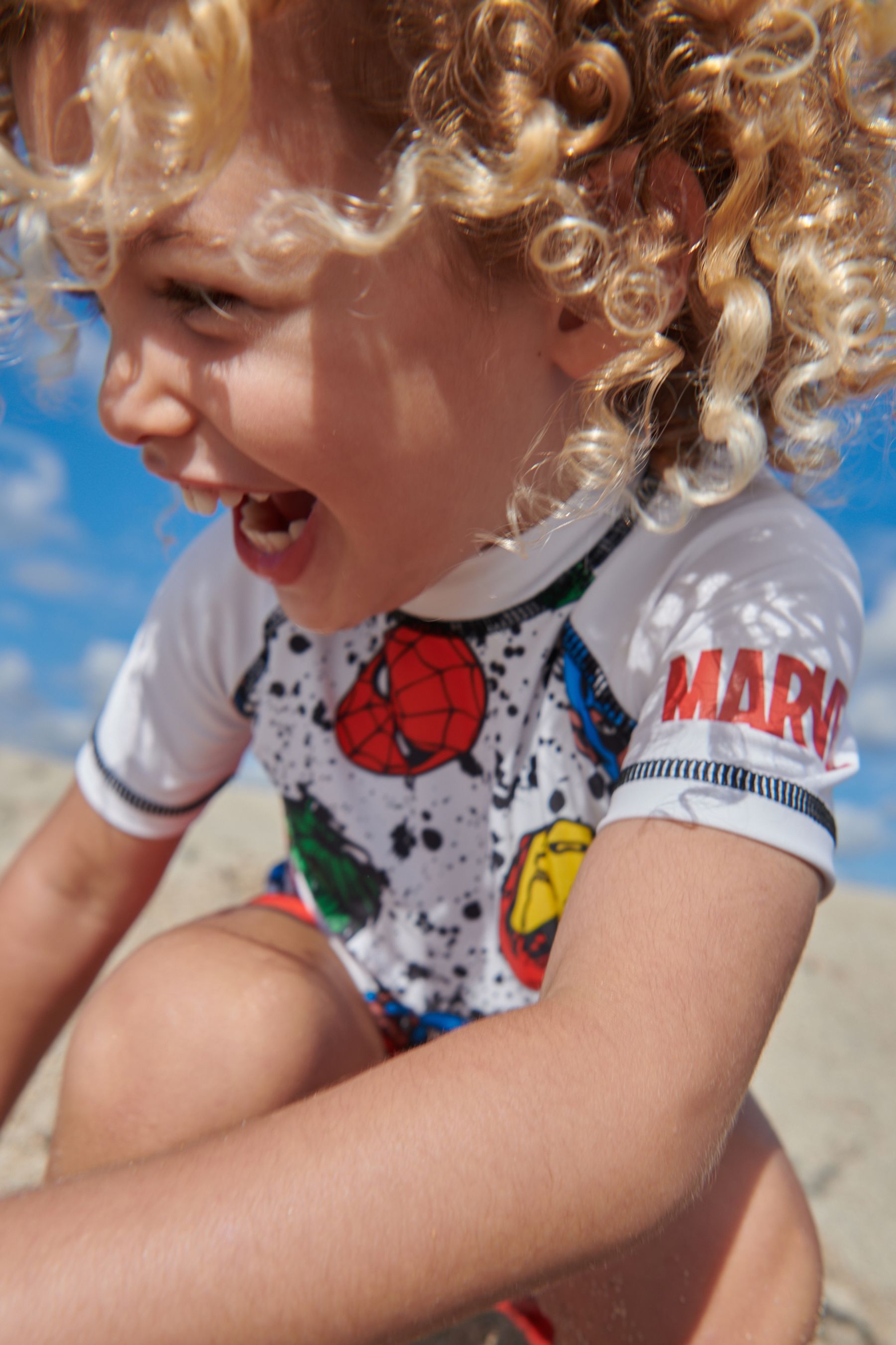 Red Marvel Rash Vest And Shorts Set (3mths-8yrs)