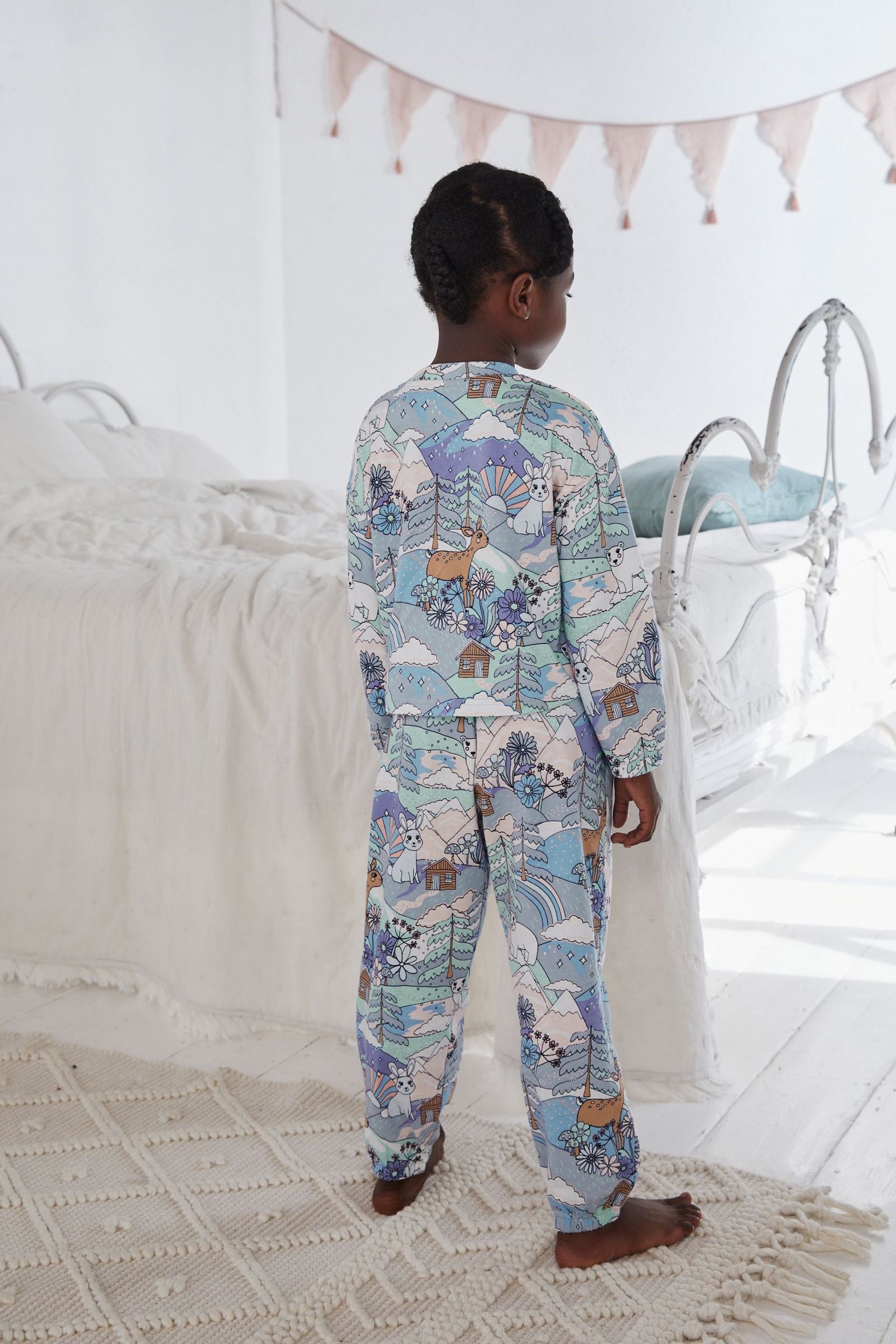 Blue Winter Scene Jogger Pyjamas (3-16yrs)