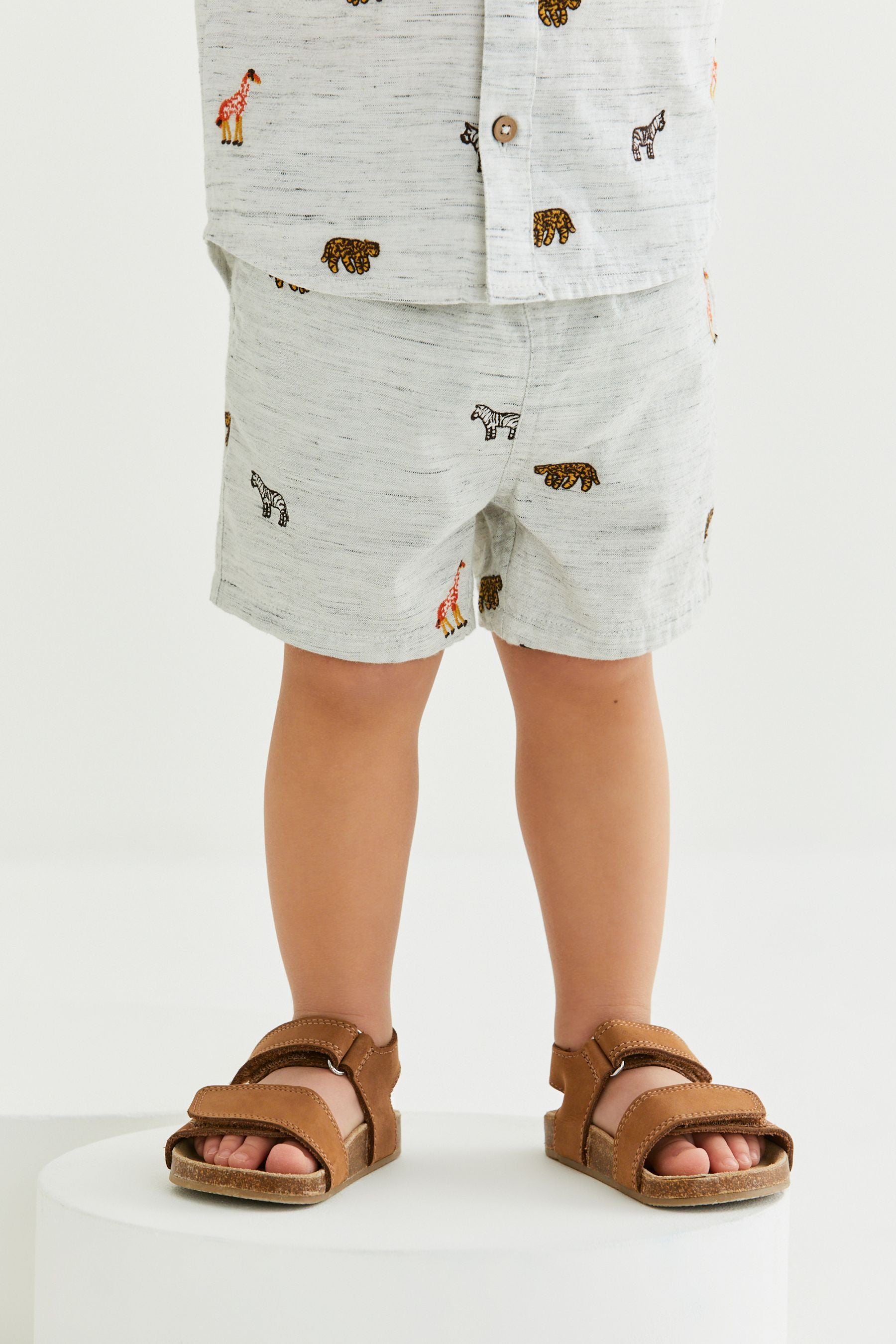 Neutral Embroidered Animal Shirt & Short Set Shirt (3mths-7yrs)