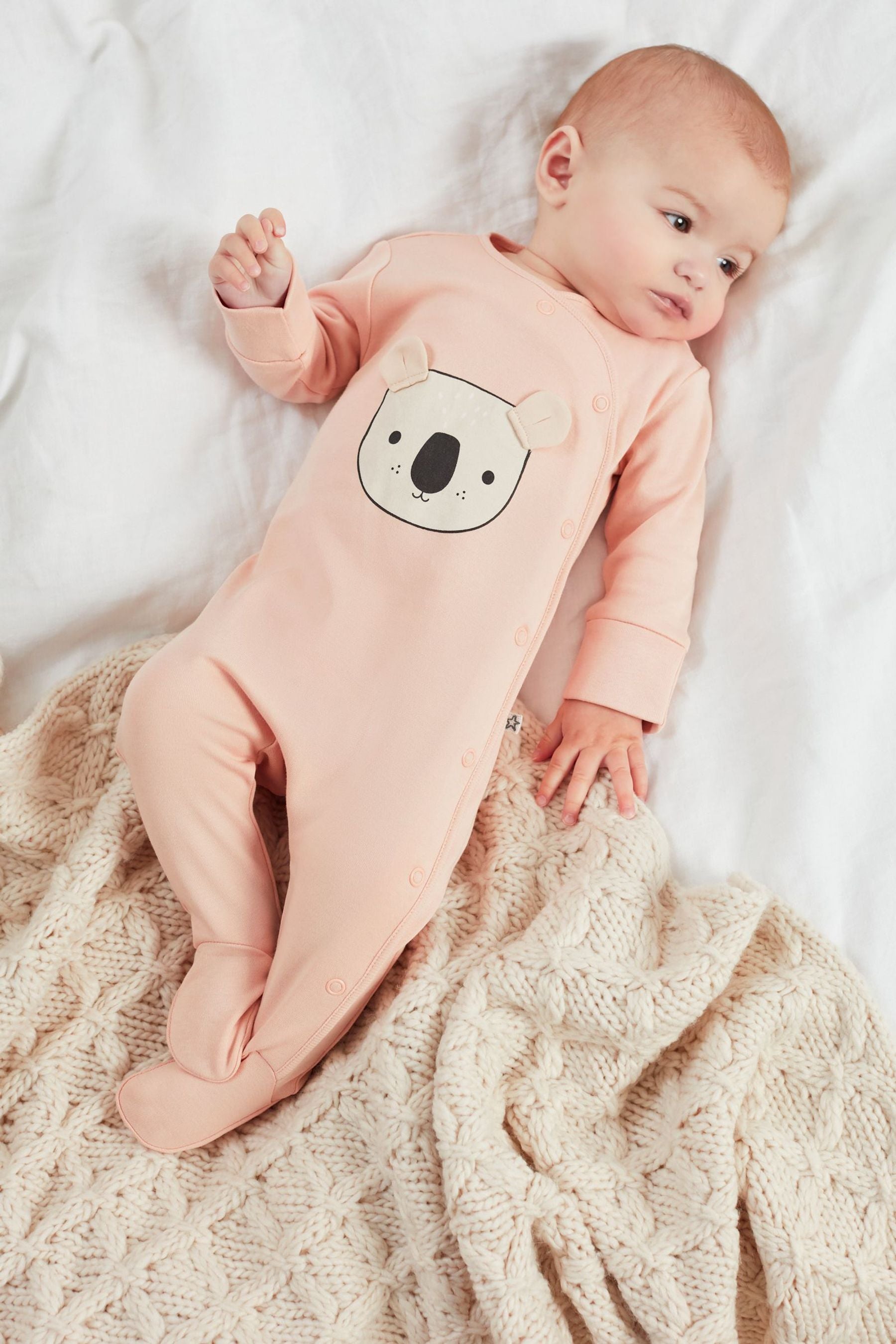 Character 4 Pack Sleepsuits (0mths-2yrs)