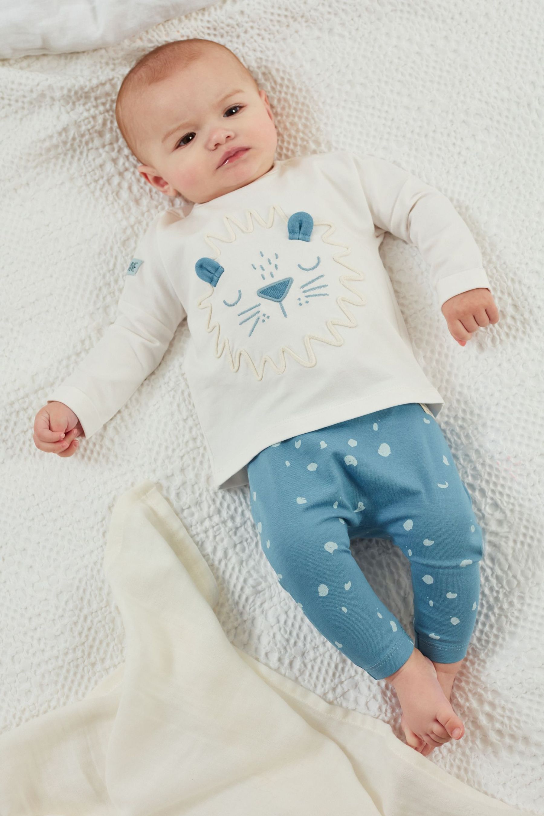 White and Blue Baby 2 Pack T-Shirt & Leggings Set