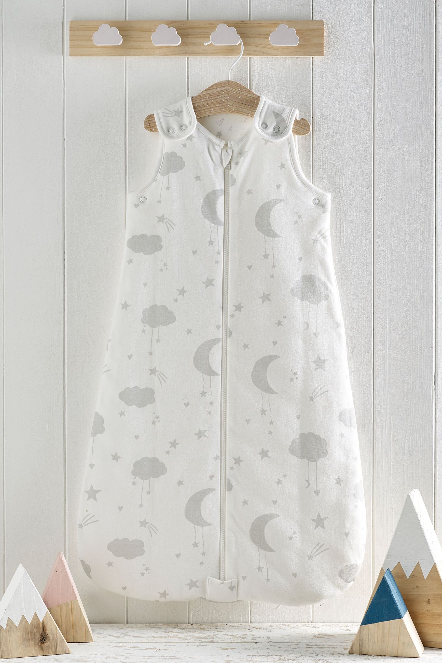 White Grey Moon & Stars 2.5 Tog Sleep Bag