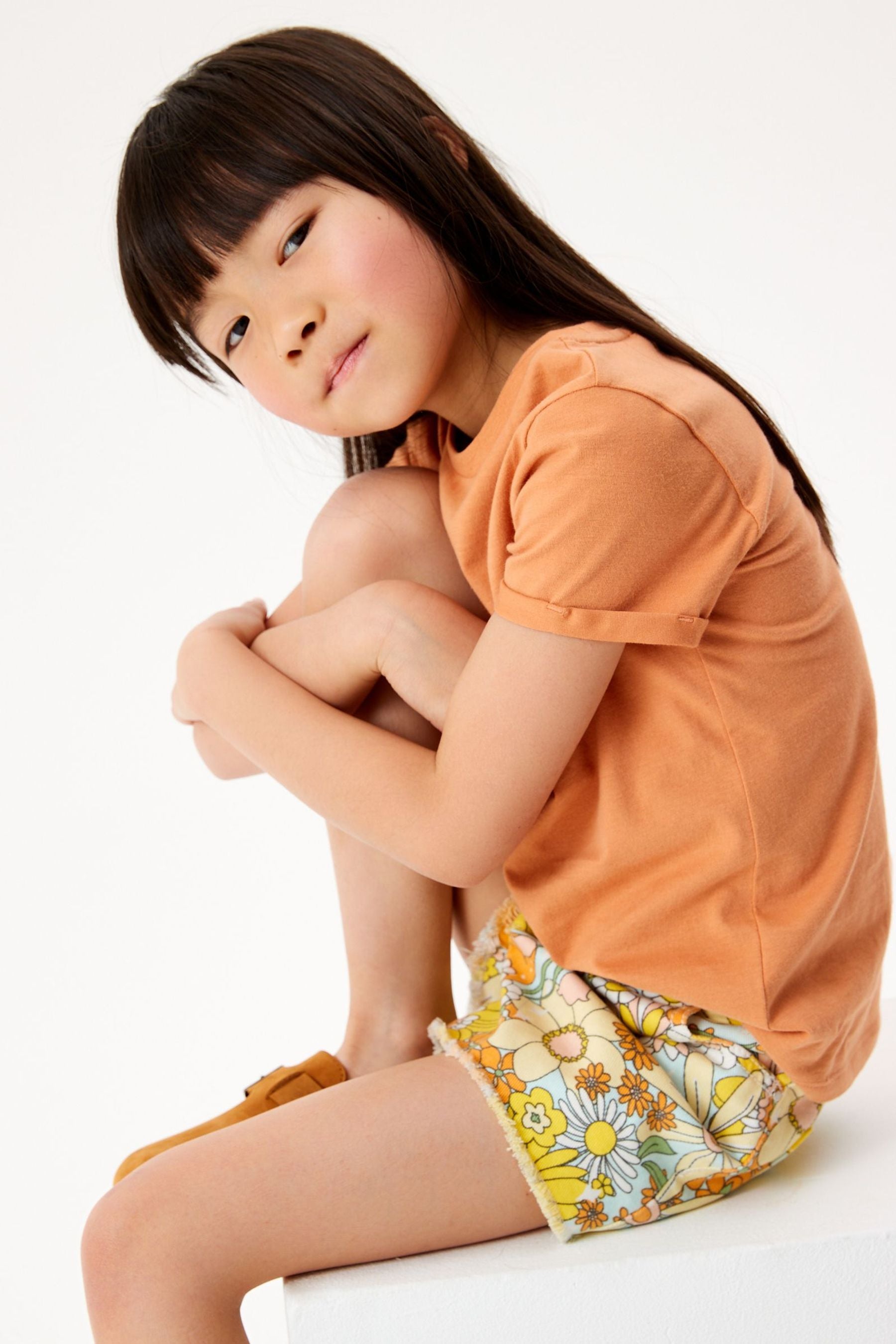 Retro Floral Print Frayed Hem Longer Length Denim Shorts (3-16yrs)