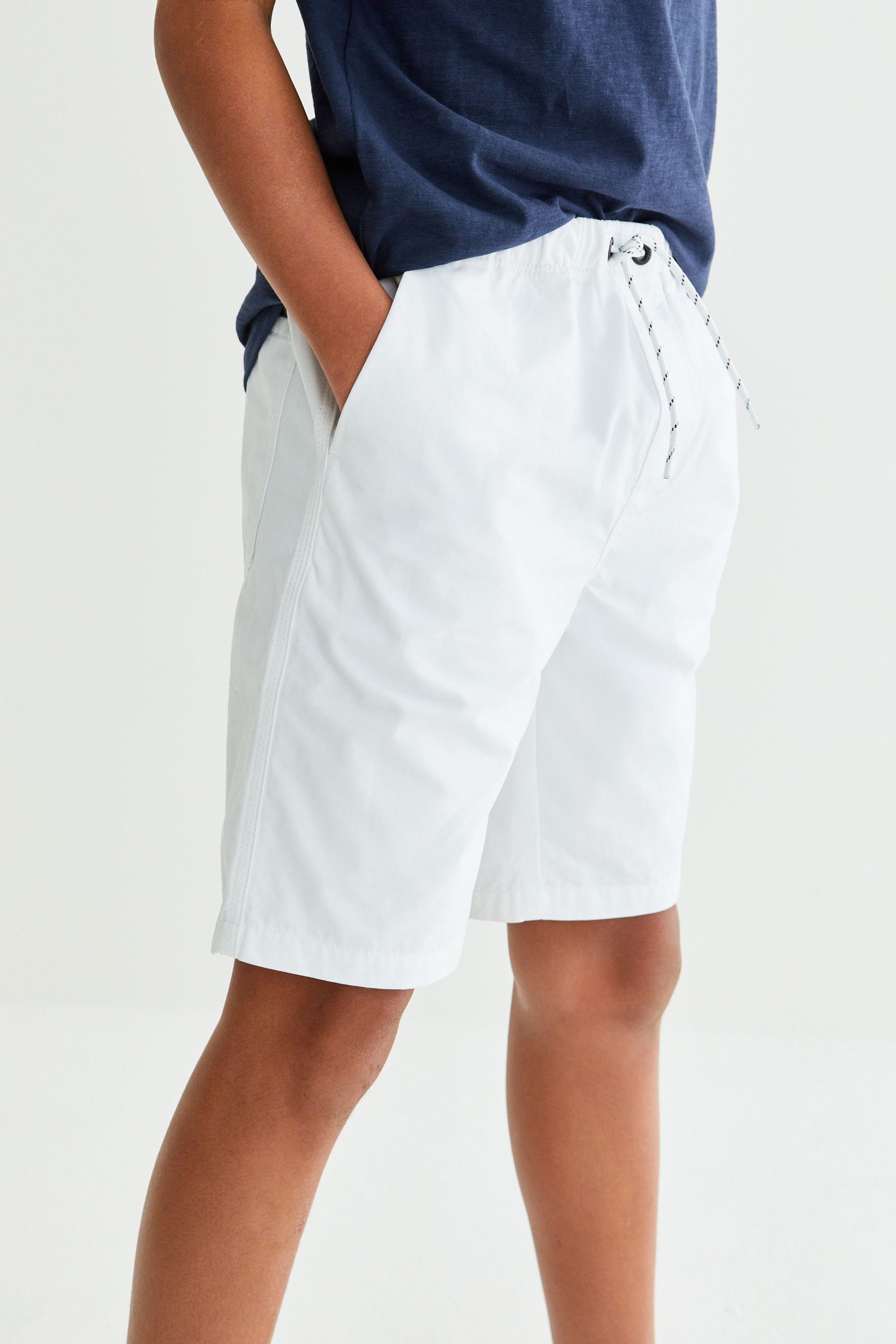 White Regular Fit Pull-On Shorts (3-16yrs)