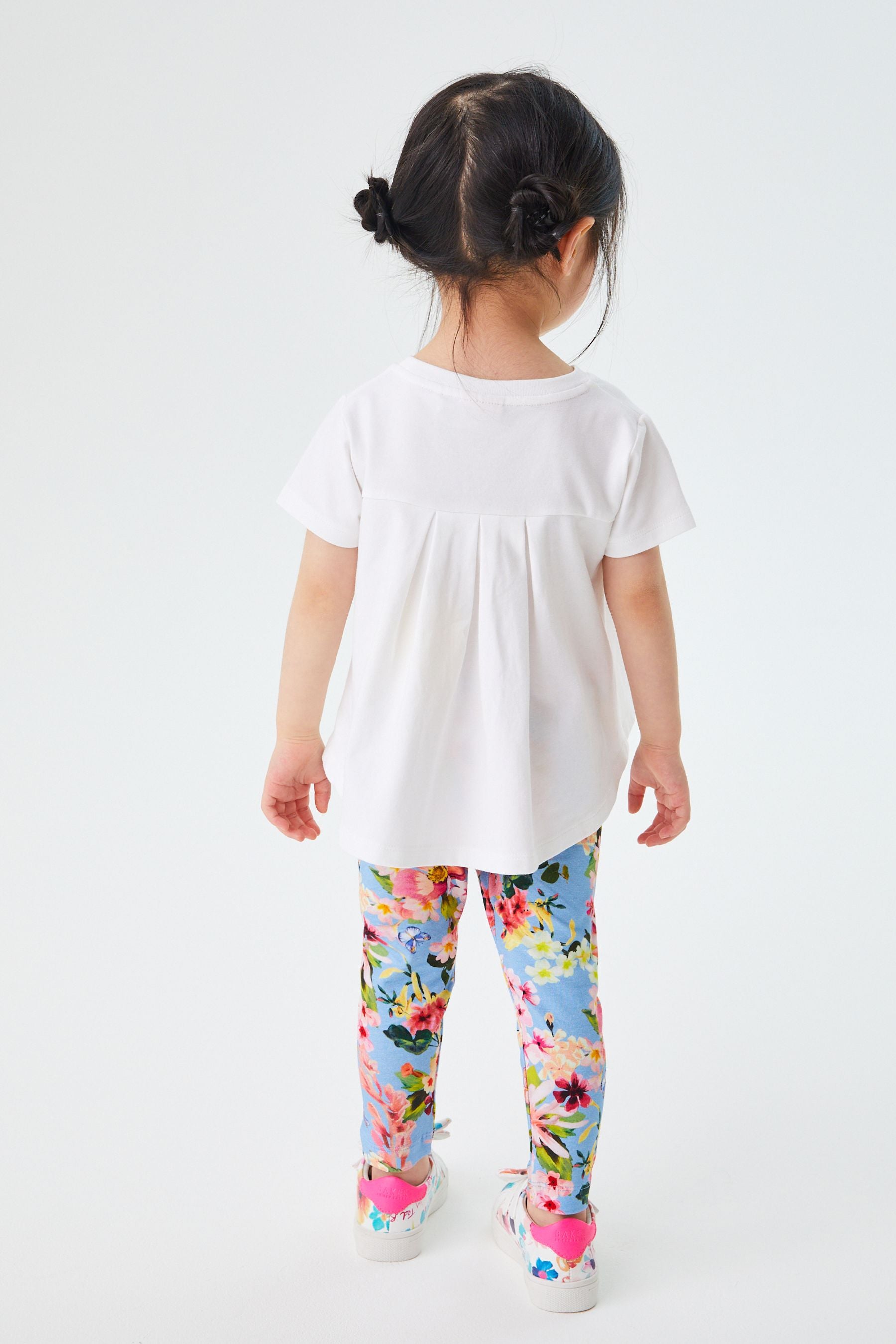 Baker by Ted Baker White T-Shirt and Leggings Set