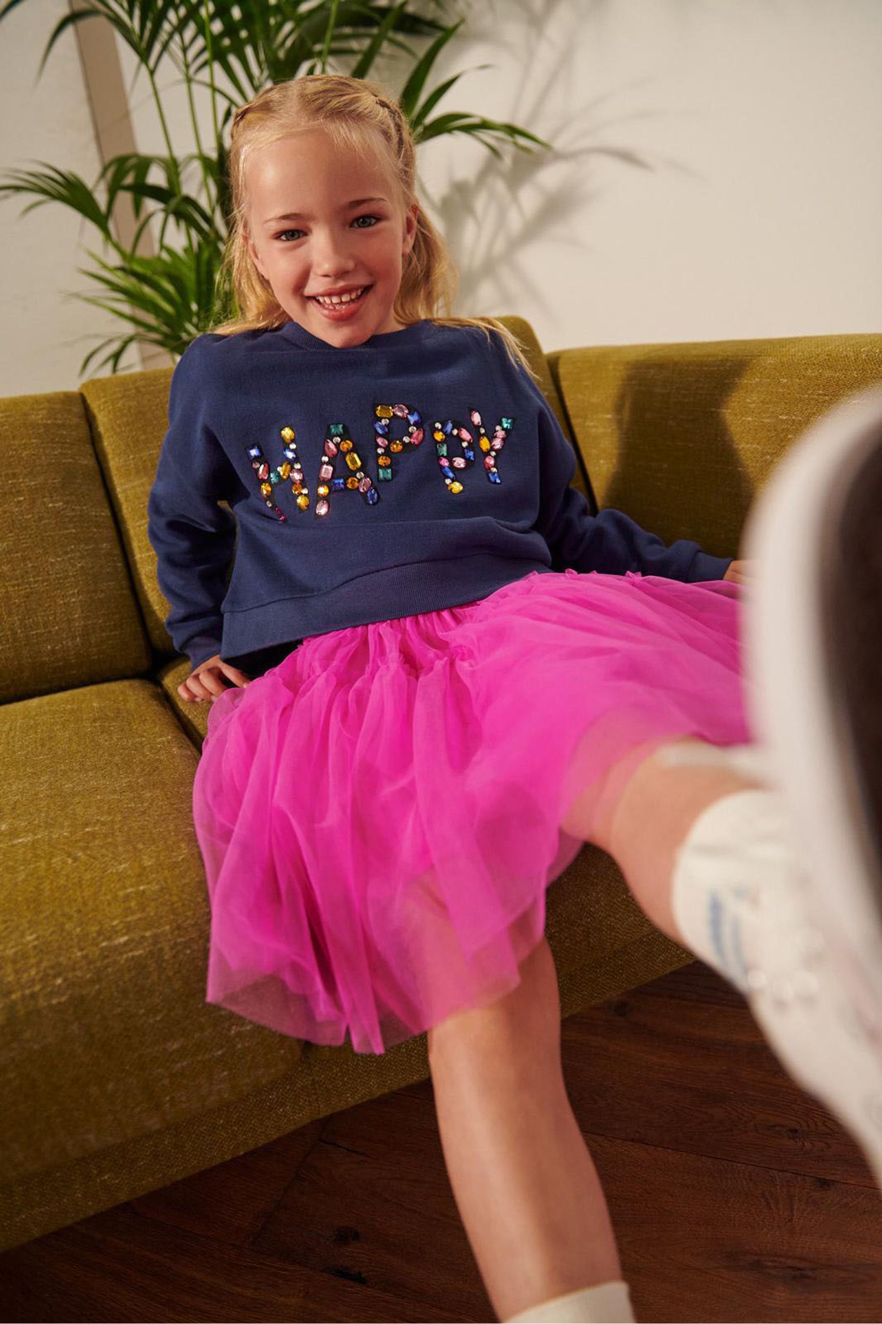 Pink Jewel Embellished Sweatshirt And Tulle Mesh Skirt Set (3-16yrs)