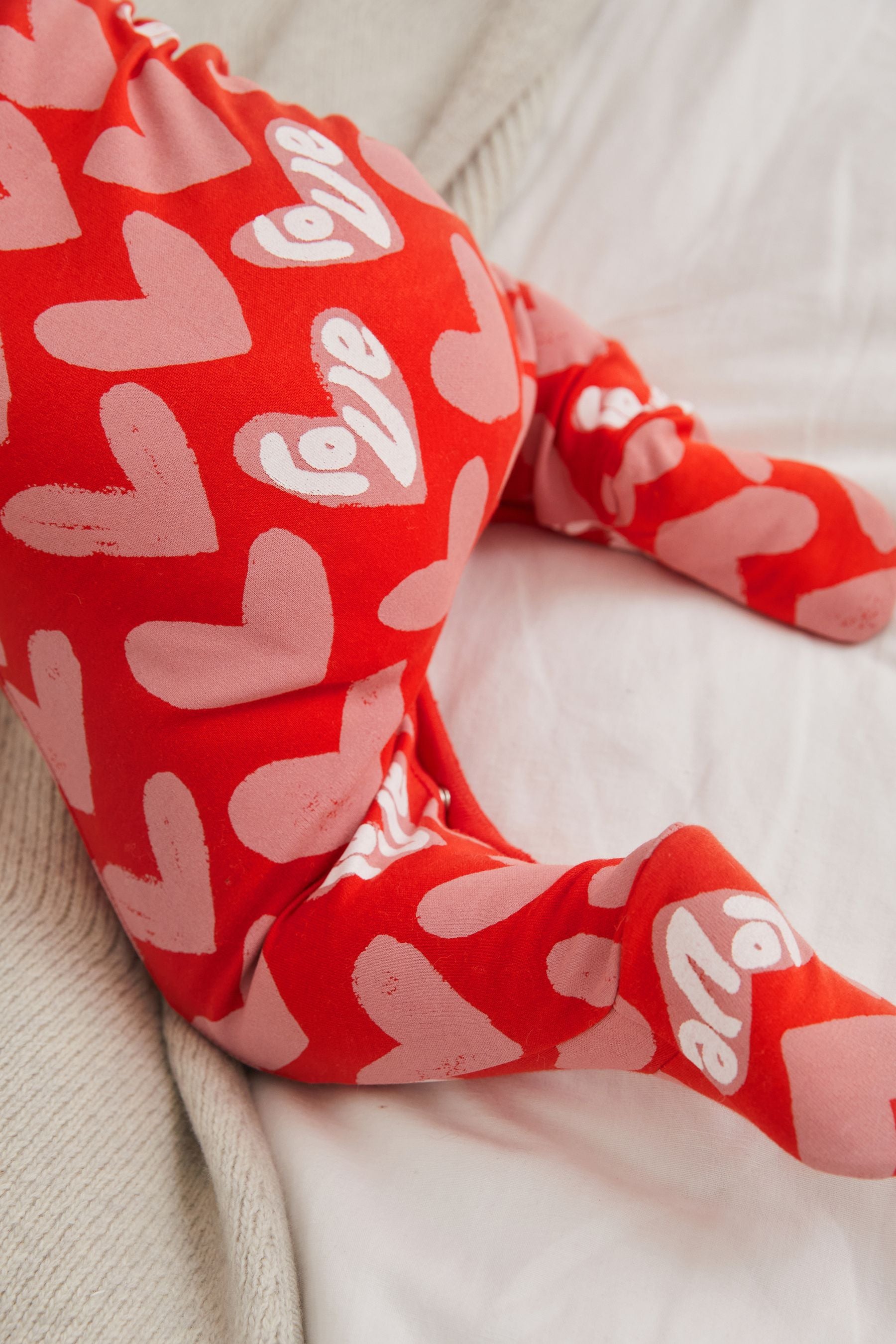 Red Heart Baby Single Sleepsuit (0mths-2yrs)