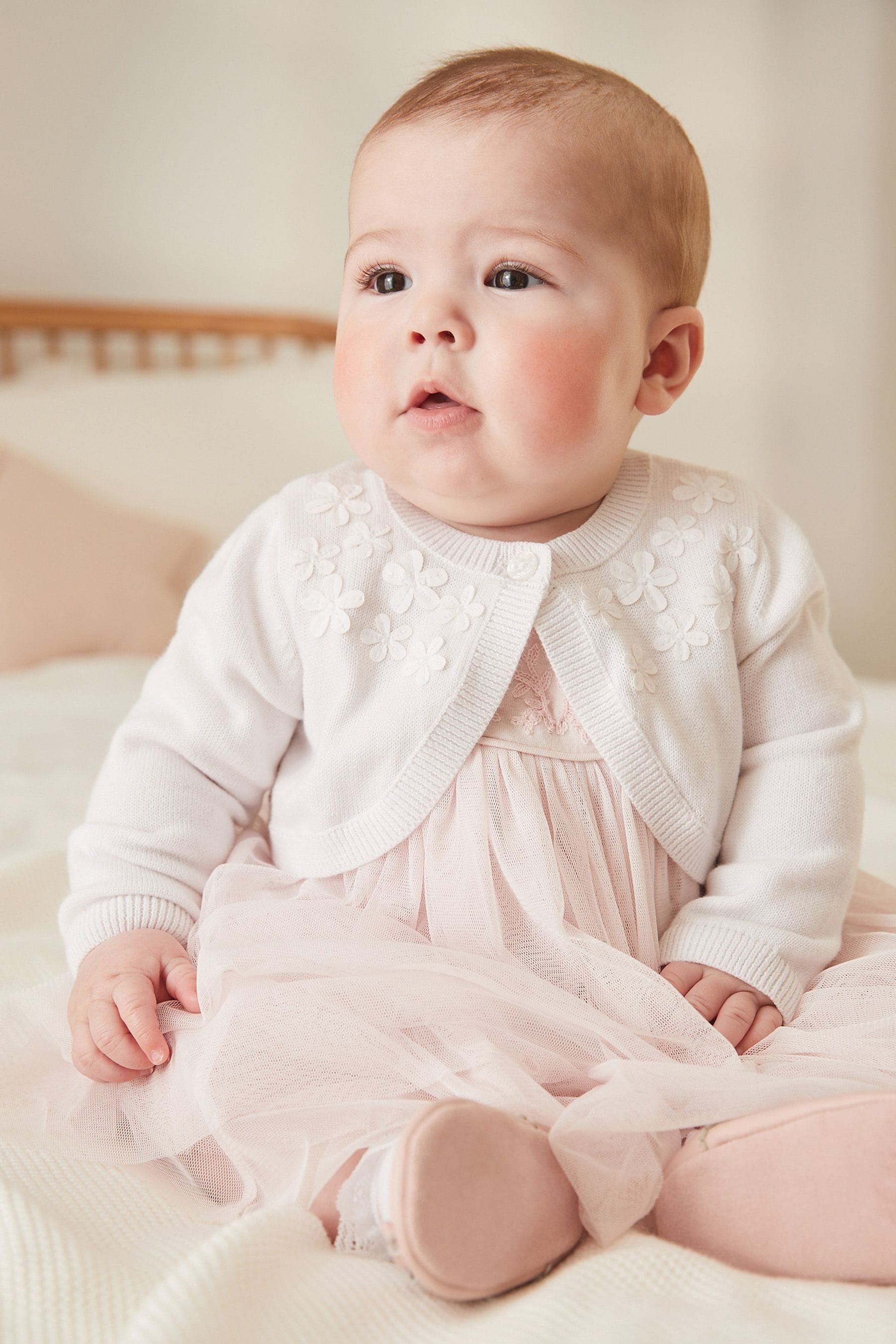 White Knitted Baby Shrug Cardigan (0mths-2yrs)