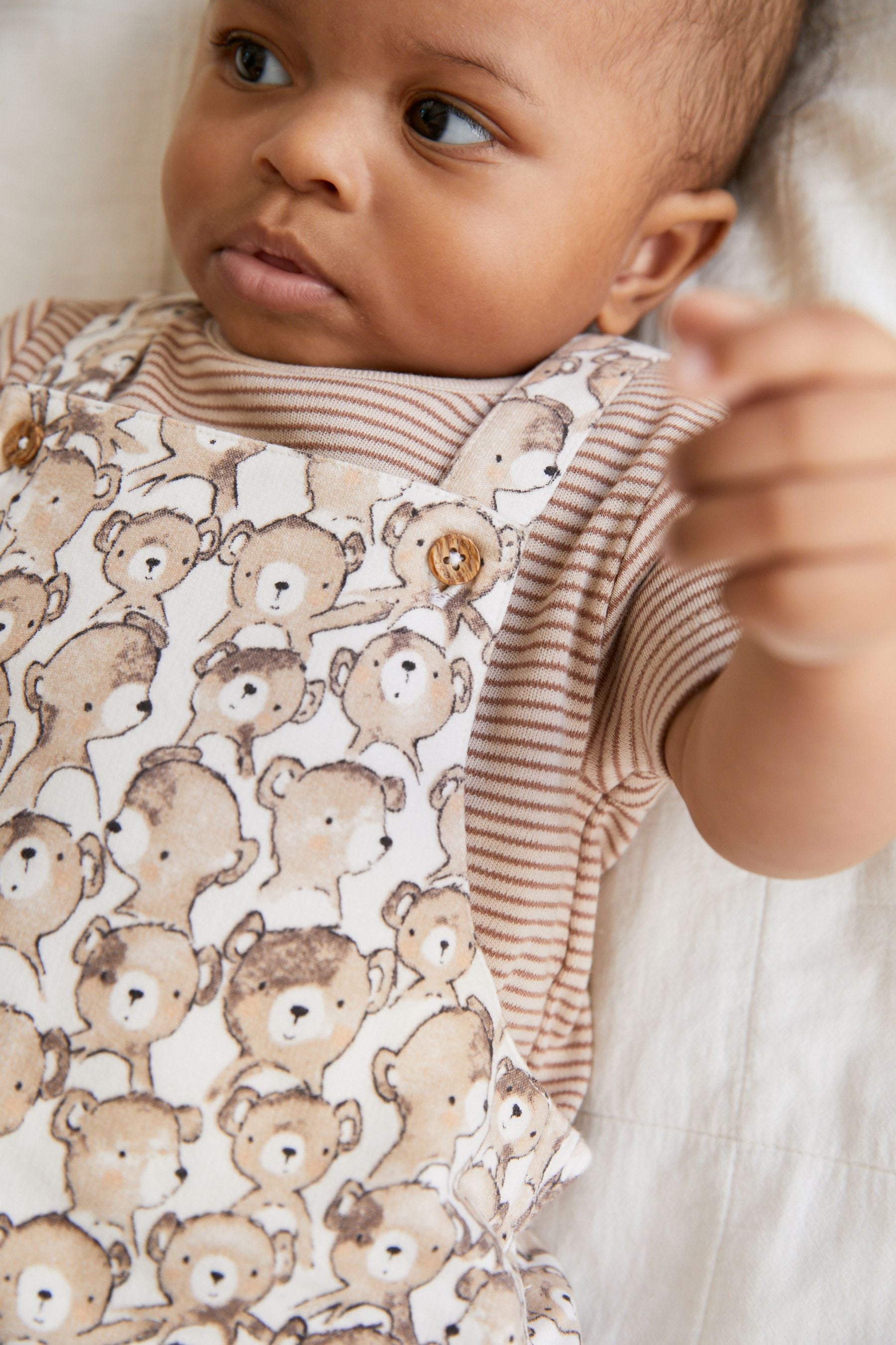 Brown Baby 2 Piece Bear Dungaree And Bodysuit Set (0mths-2yrs)