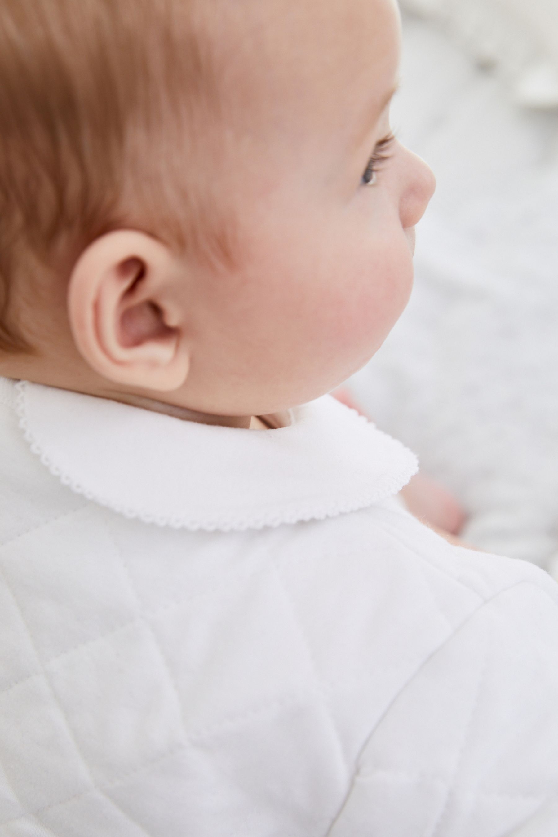 White Baby 3 Piece Jacket, T-Shirt And Leggings Set (0-12mths)