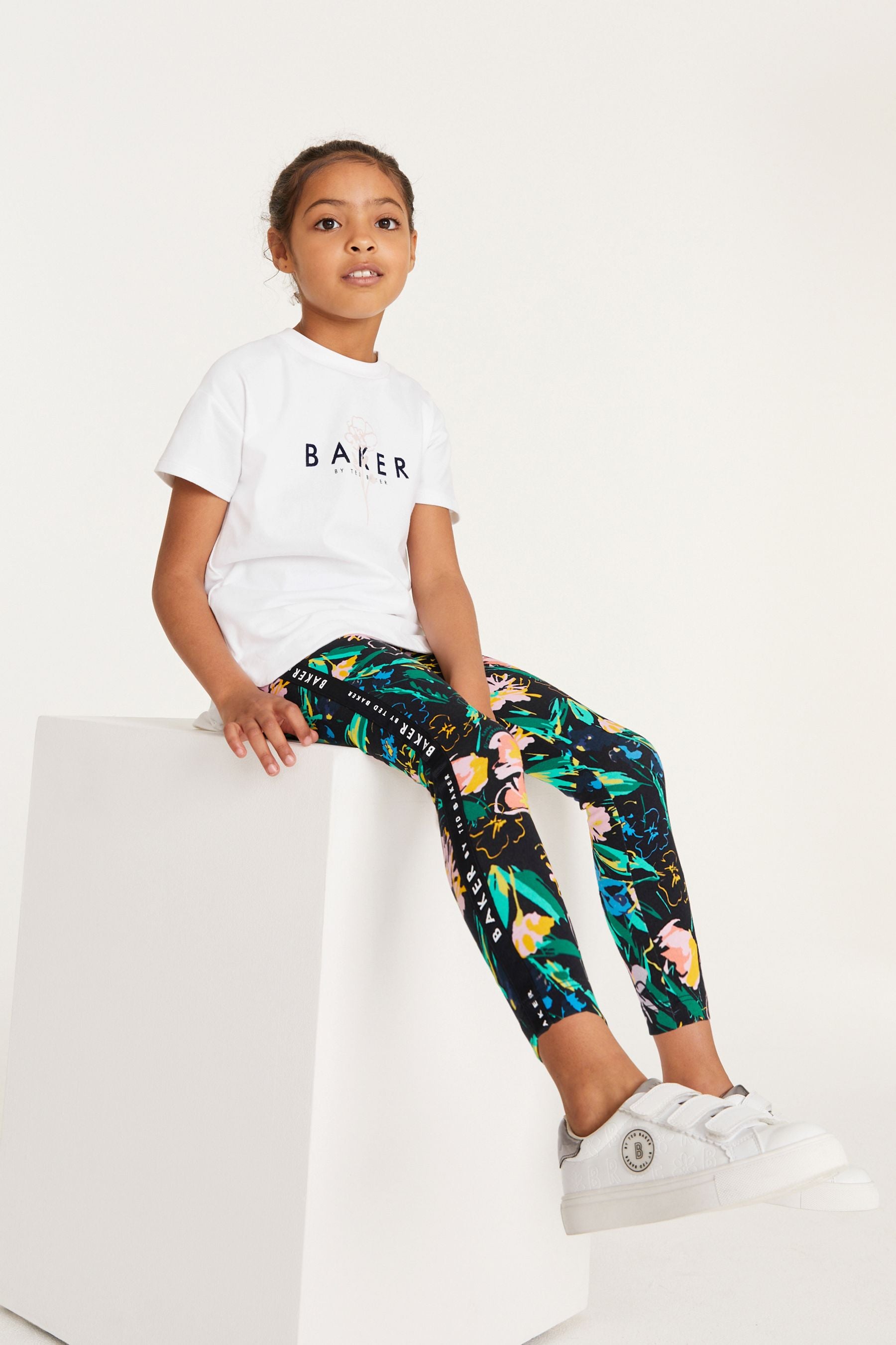 Baker by Ted Baker White Jersey T-Shirt And Leggings Set